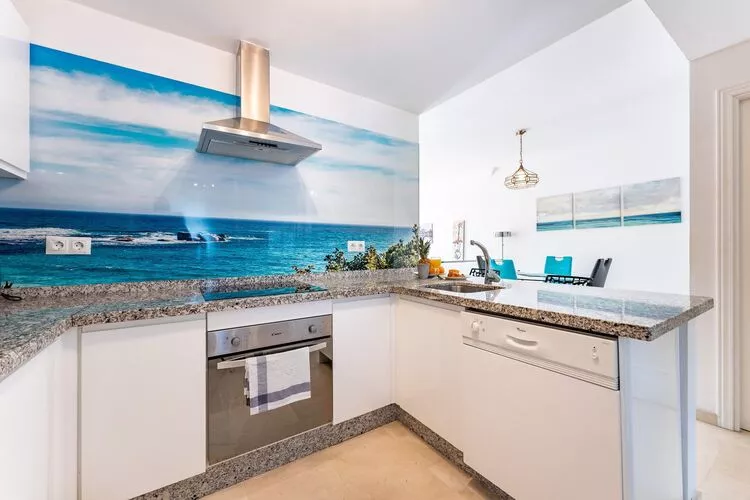 CT 281 - Faro's Fairways Apartment - Caribplaya-Keuken