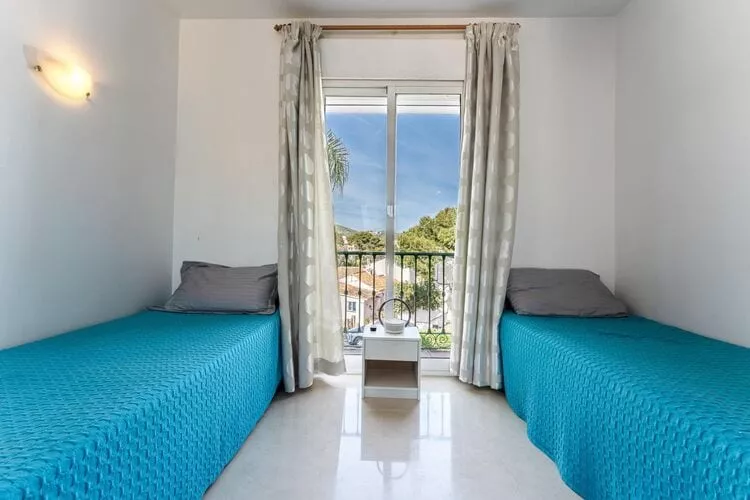 CT 281 - Faro's Fairways Apartment - Caribplaya-Slaapkamer