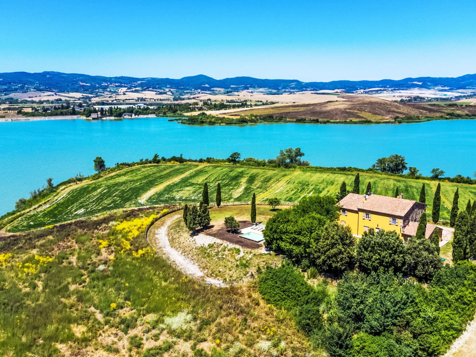 Capo il Cerro Villa sul lago-Buiten