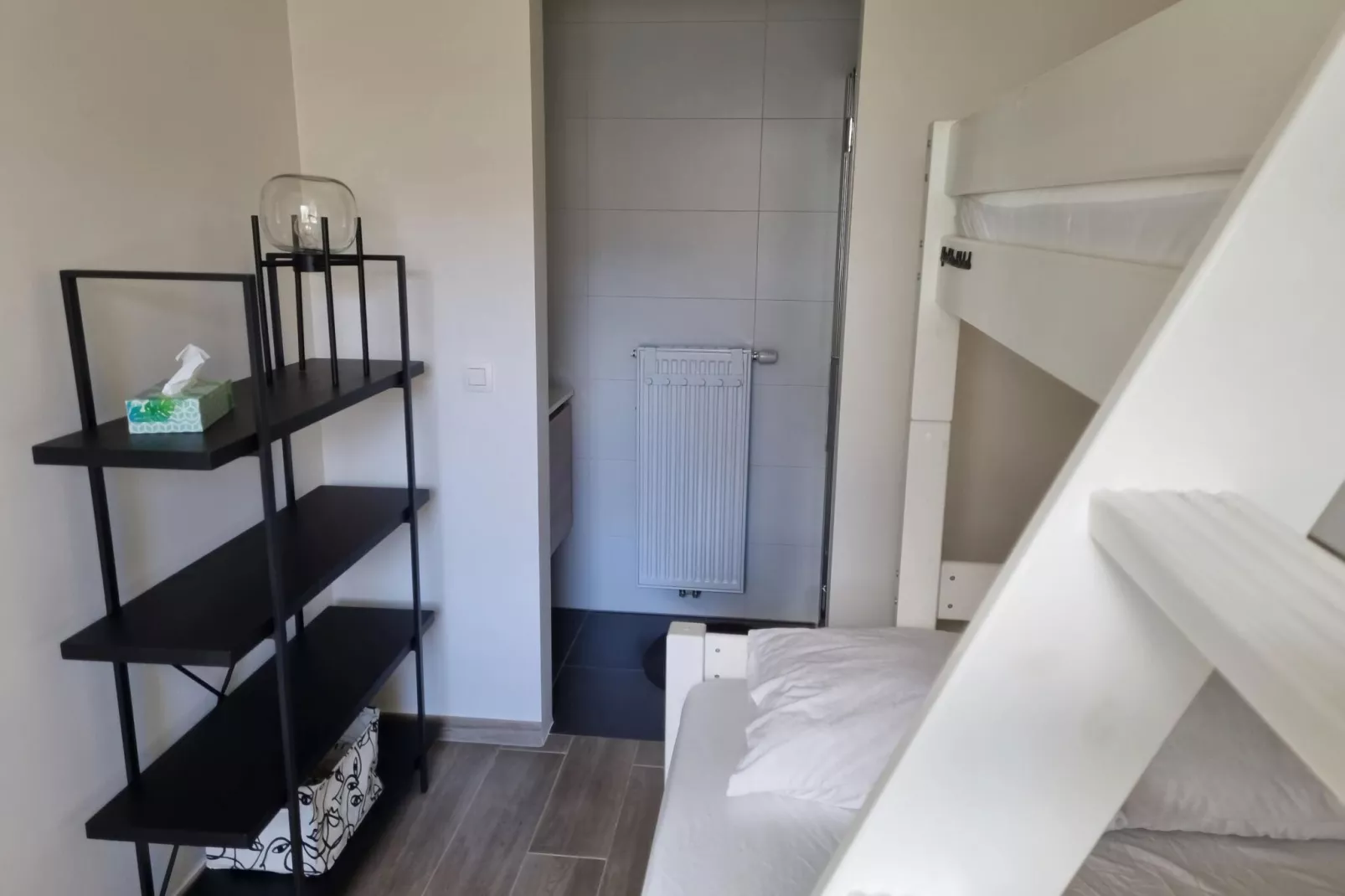 KARTHUIZER E1 0101PK-Slaapkamer