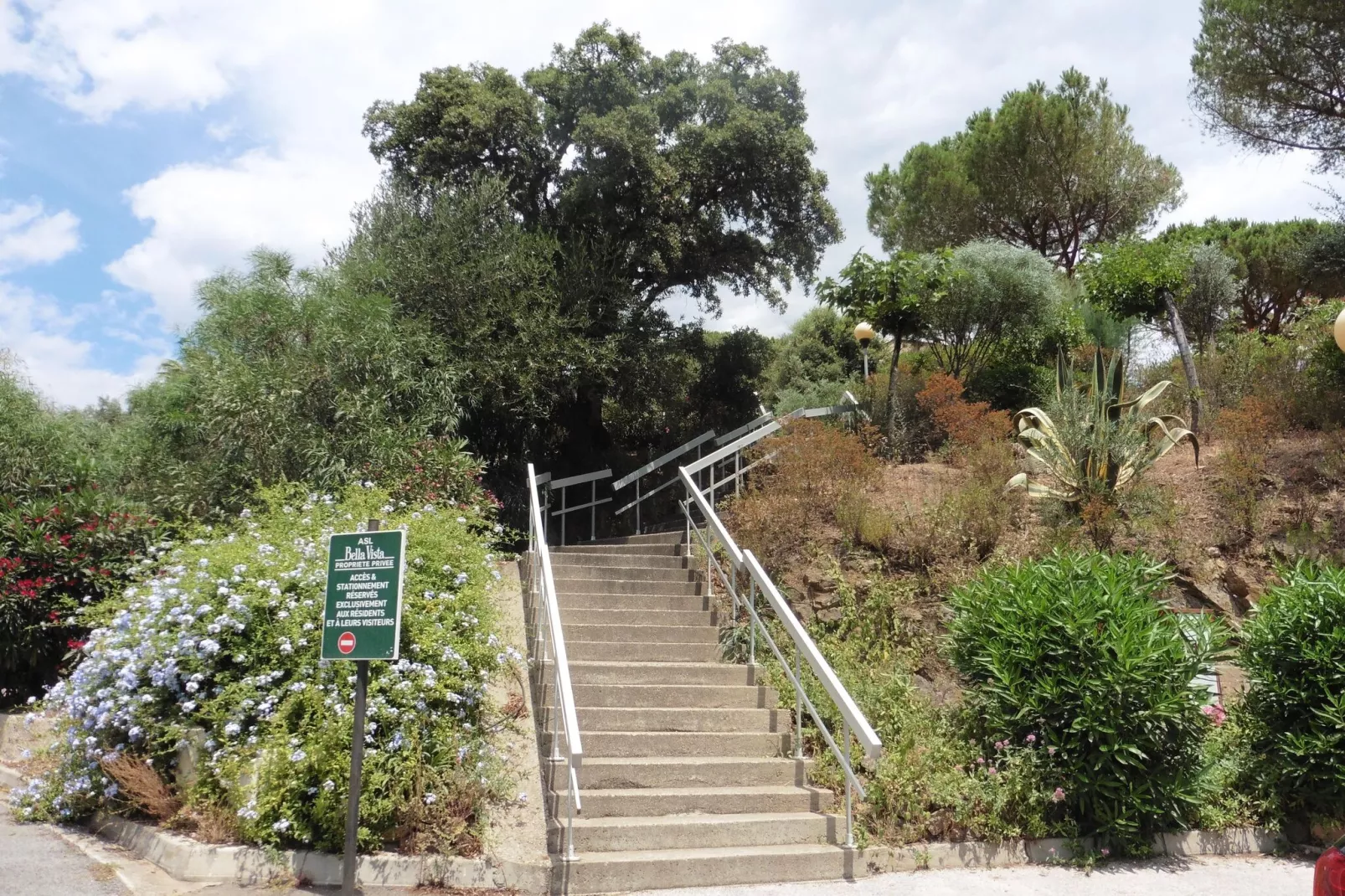 Studio in Sainte-Maxime-Buitenlucht