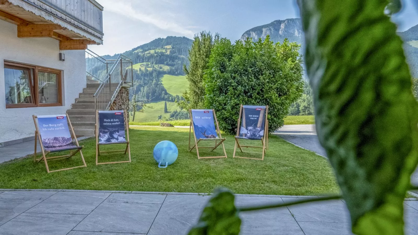 Kraftplatz am Litzlhof Large-Tuinen zomer