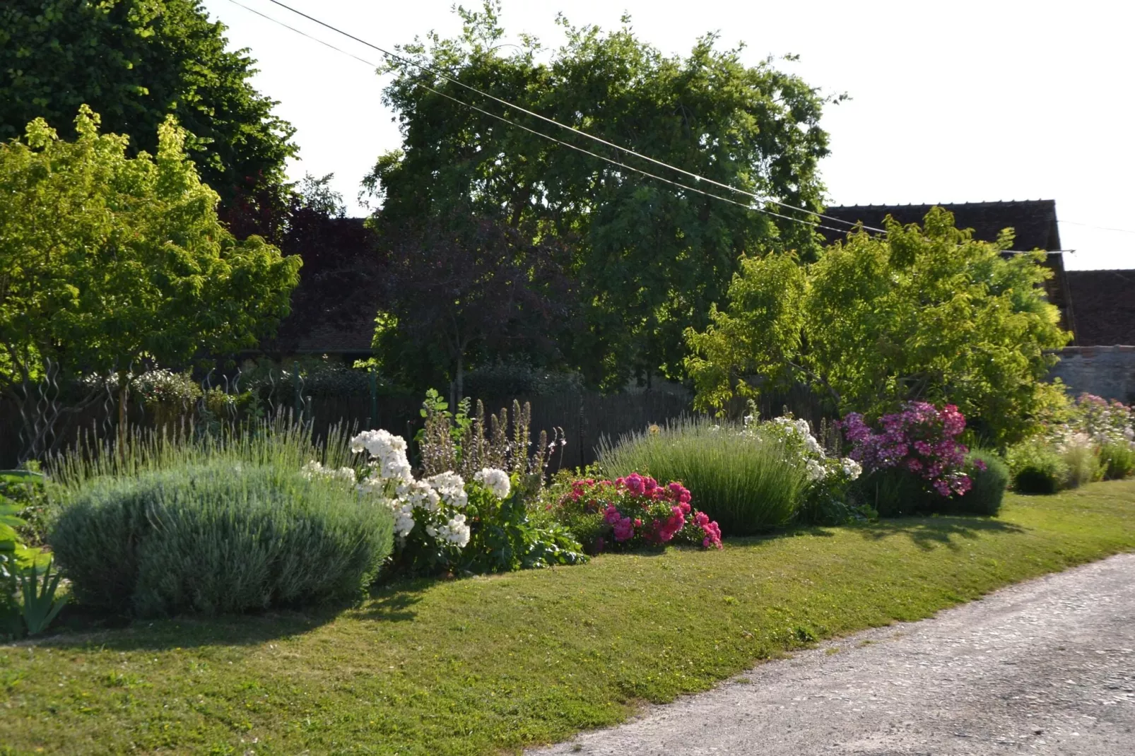 Maison de vacances - CHILLEURS-AUX-BOIS-Tuinen zomer