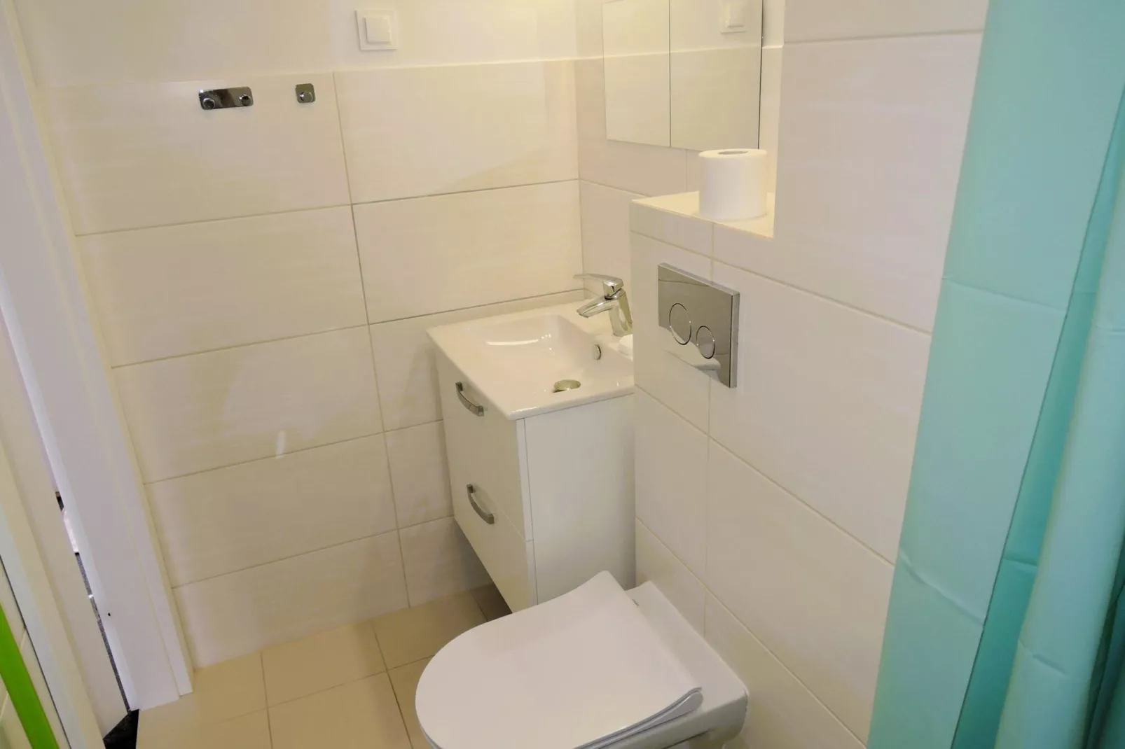 Apartament nr 5 I piętro-Badkamer