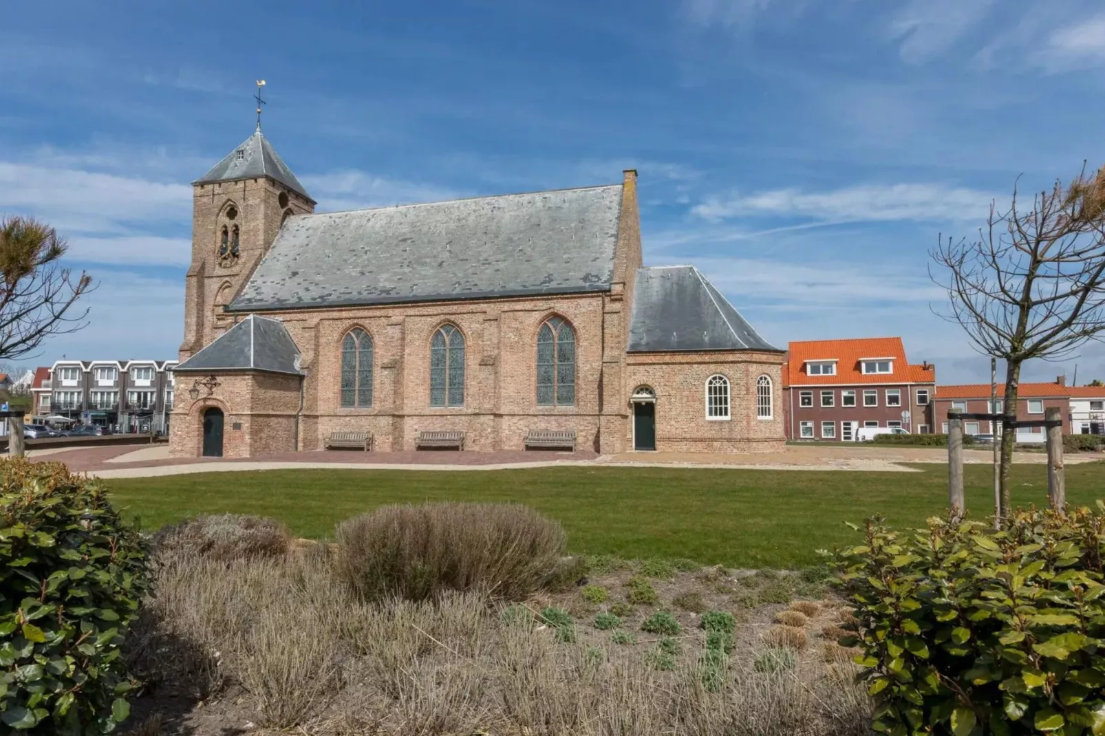 Vakantiehuis - Paulusweg 24  Zoutelande 't Kusthuys'-Gebieden zomer 1km