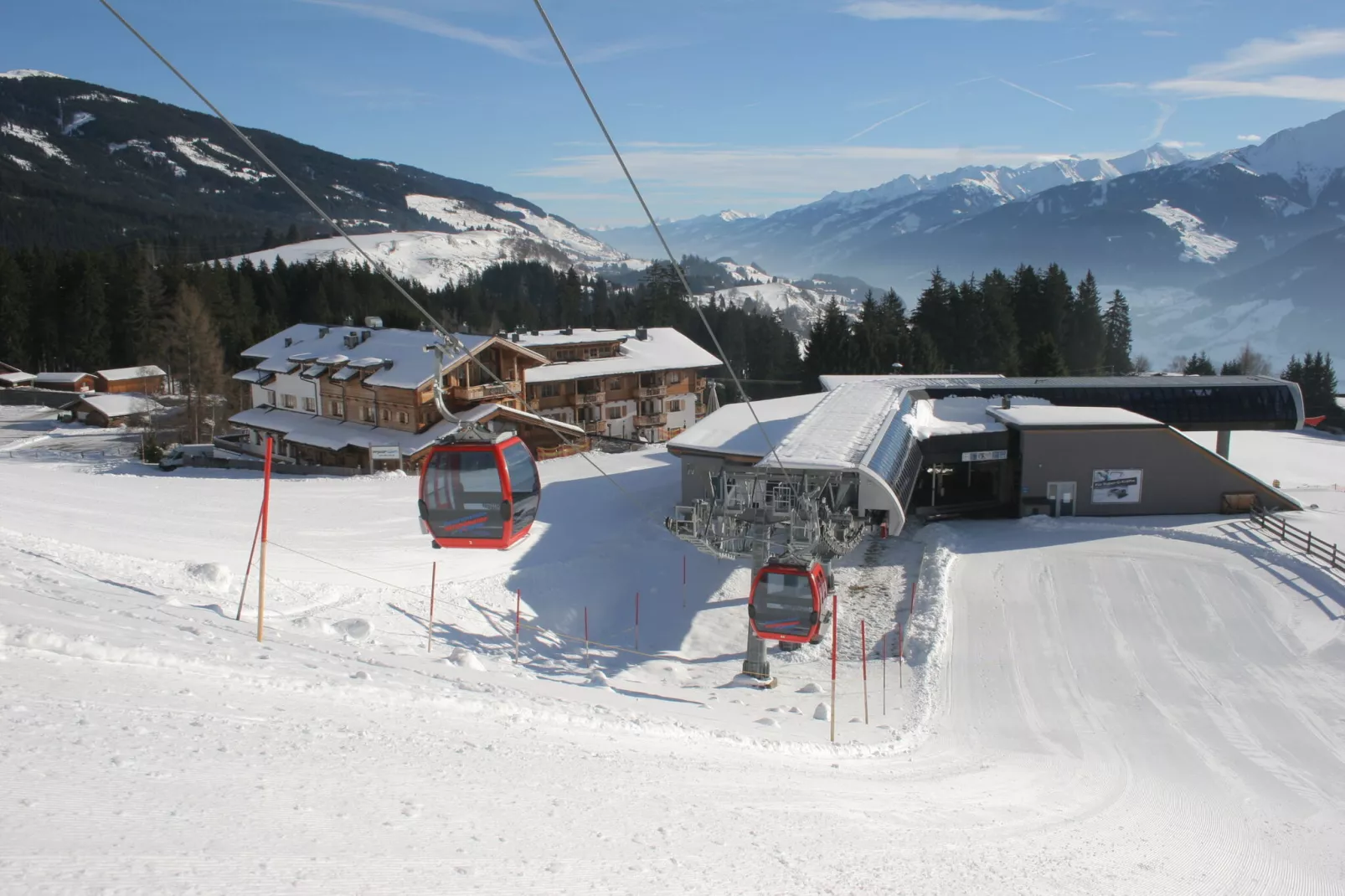 Ski in/ Ski out Traum Ferienwohnung im Skigebiet Kitzski Pass Thurn-Exterieur winter