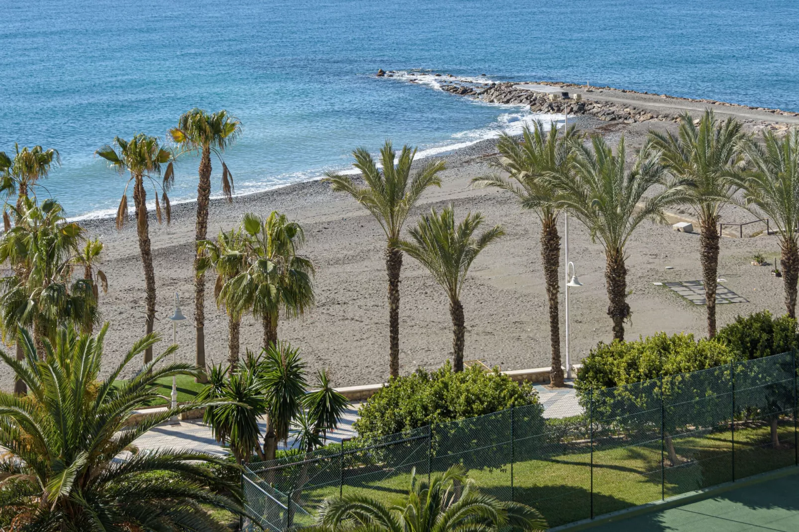 Algarrobo Costa-Buitenkant zomer