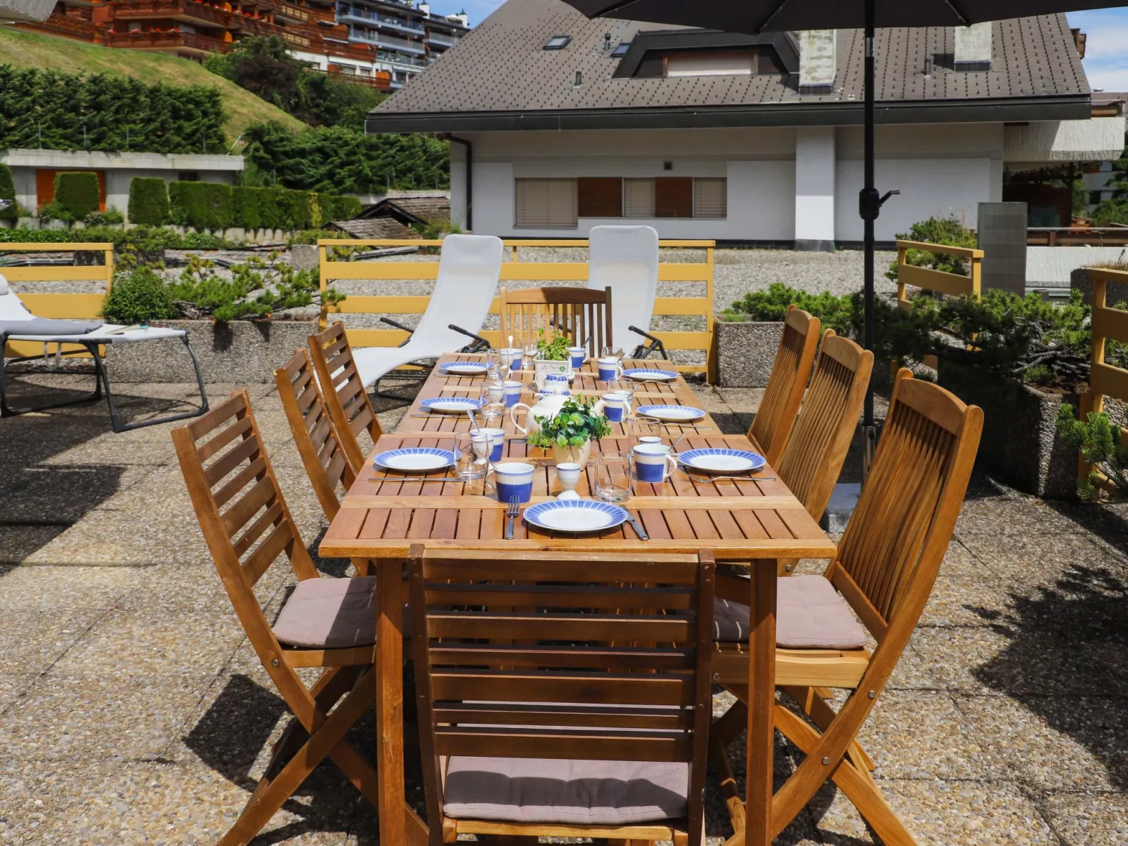 Terrasse des Alpes-Buiten