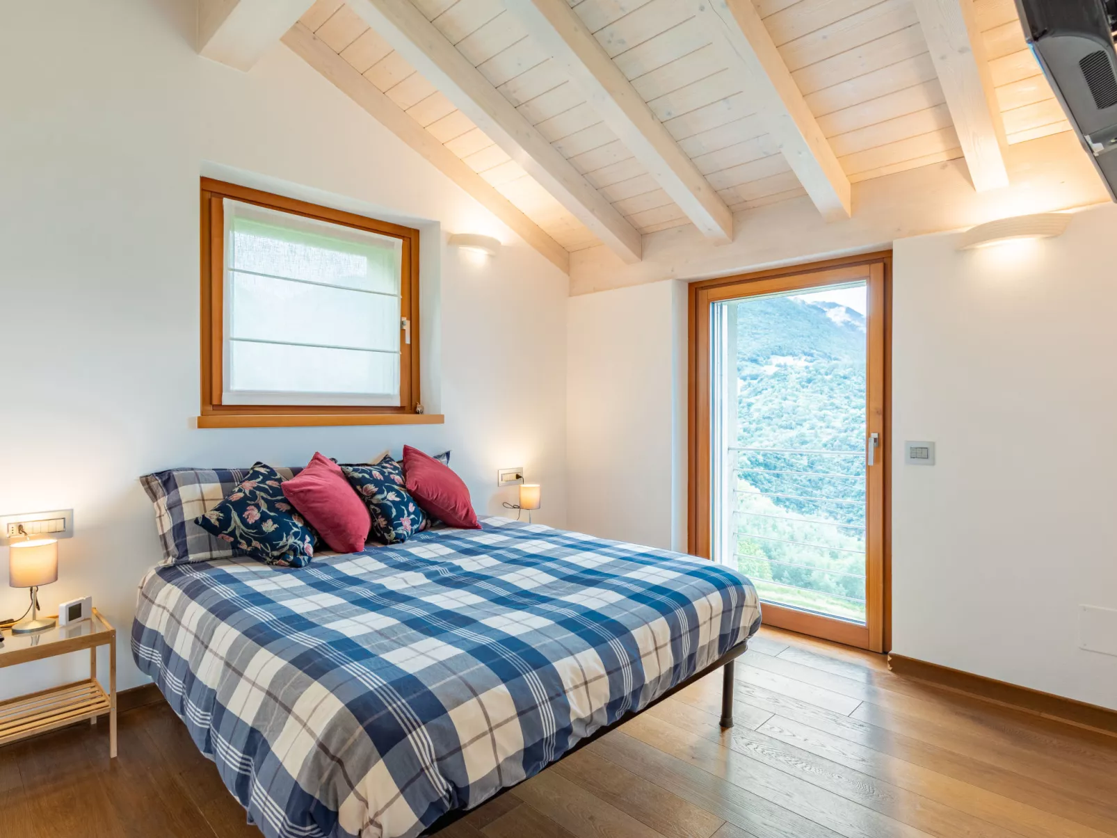 Arzo Mountain Chalet