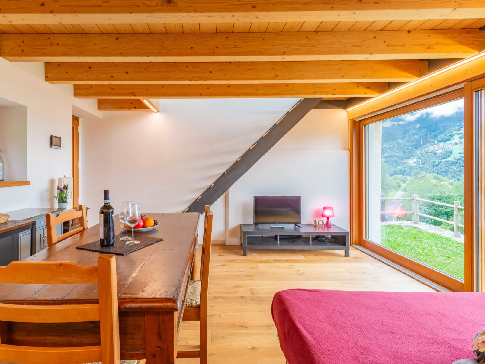 Arzo Mountain Chalet-Binnen