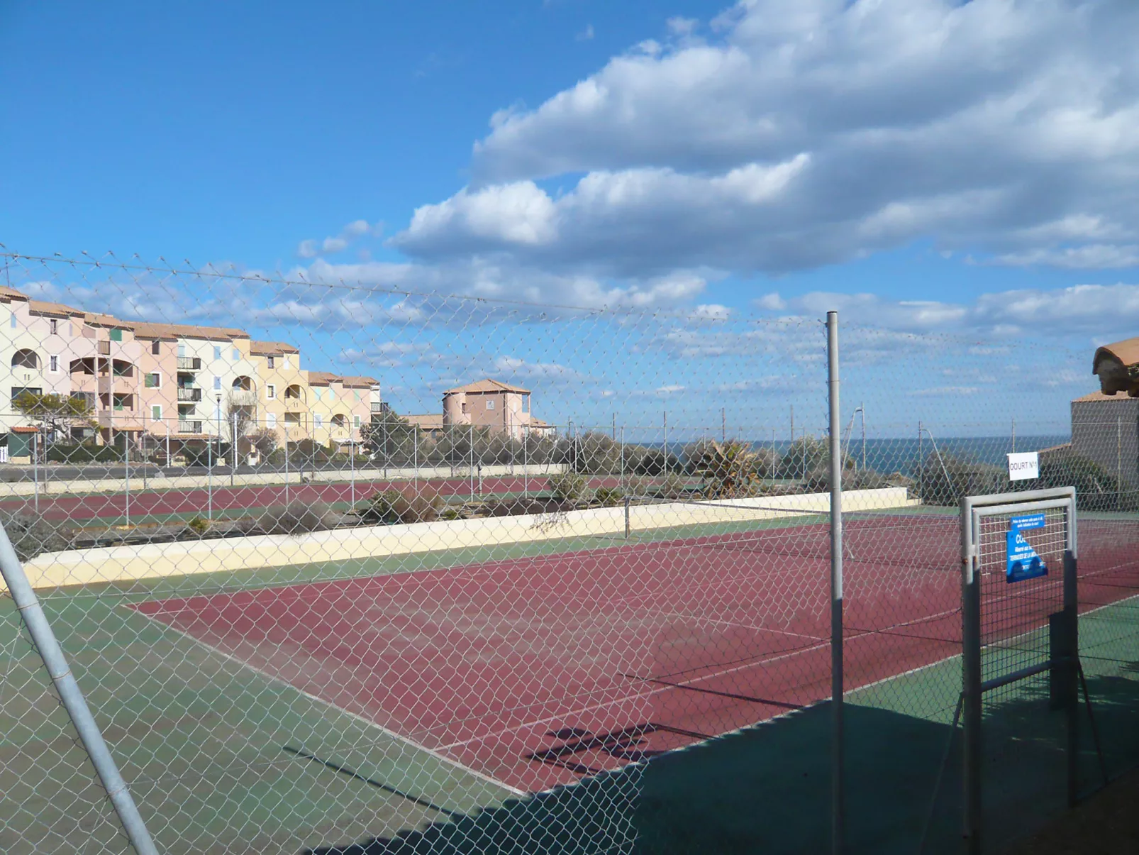 Les Terrasses de la Méditerranée-Buiten