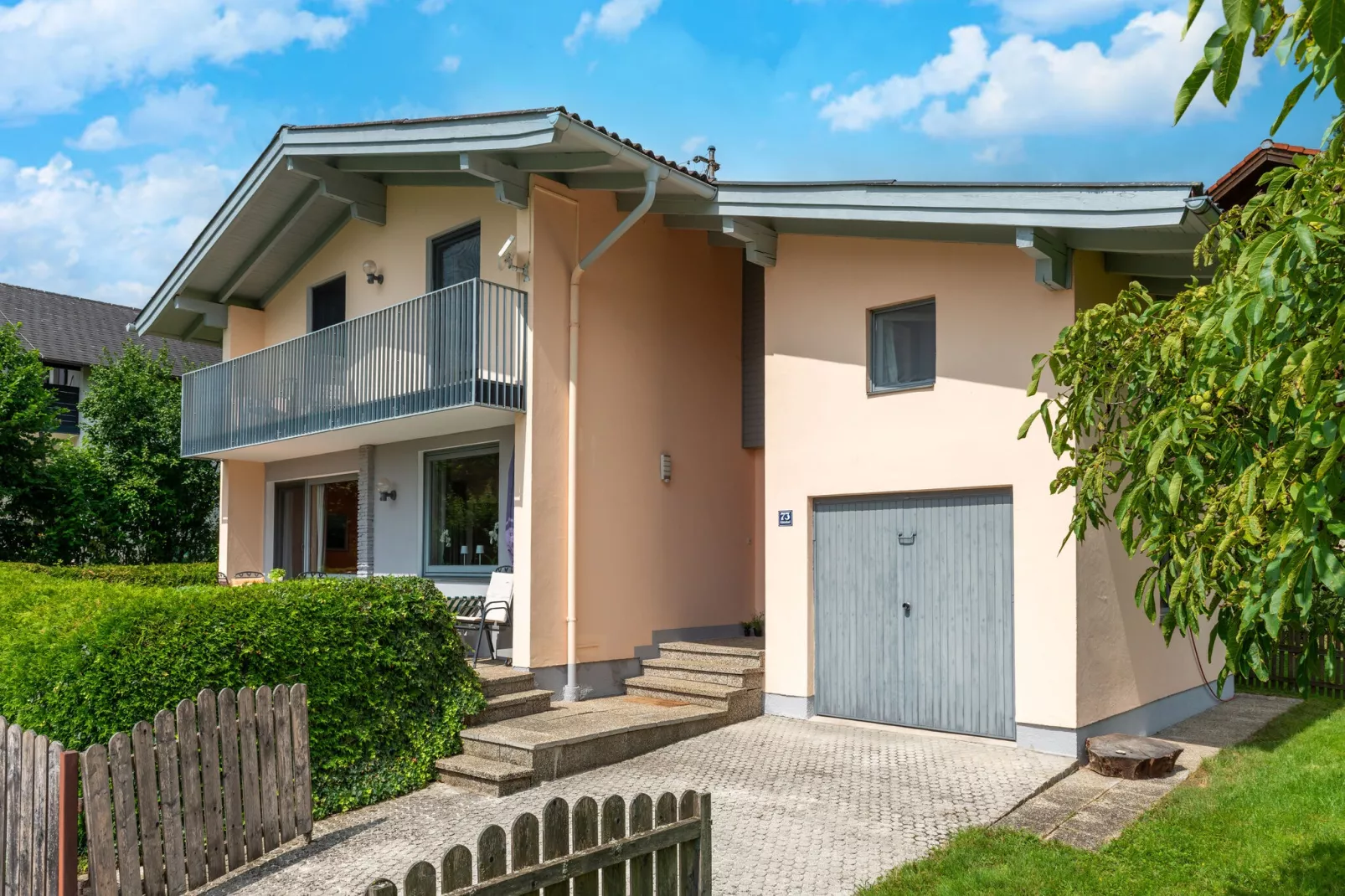 Ferienhaus "Am Malerhügel"-Buitenkant zomer