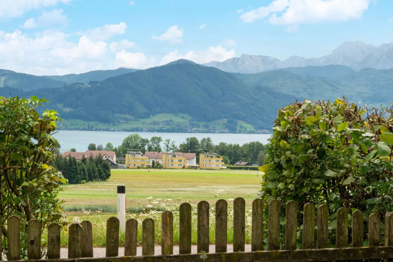 Ferienhaus "Am Malerhügel"-Uitzicht zomer