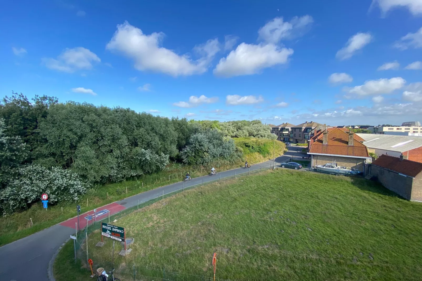 Sluisvaartstraat 72-Tuinen zomer