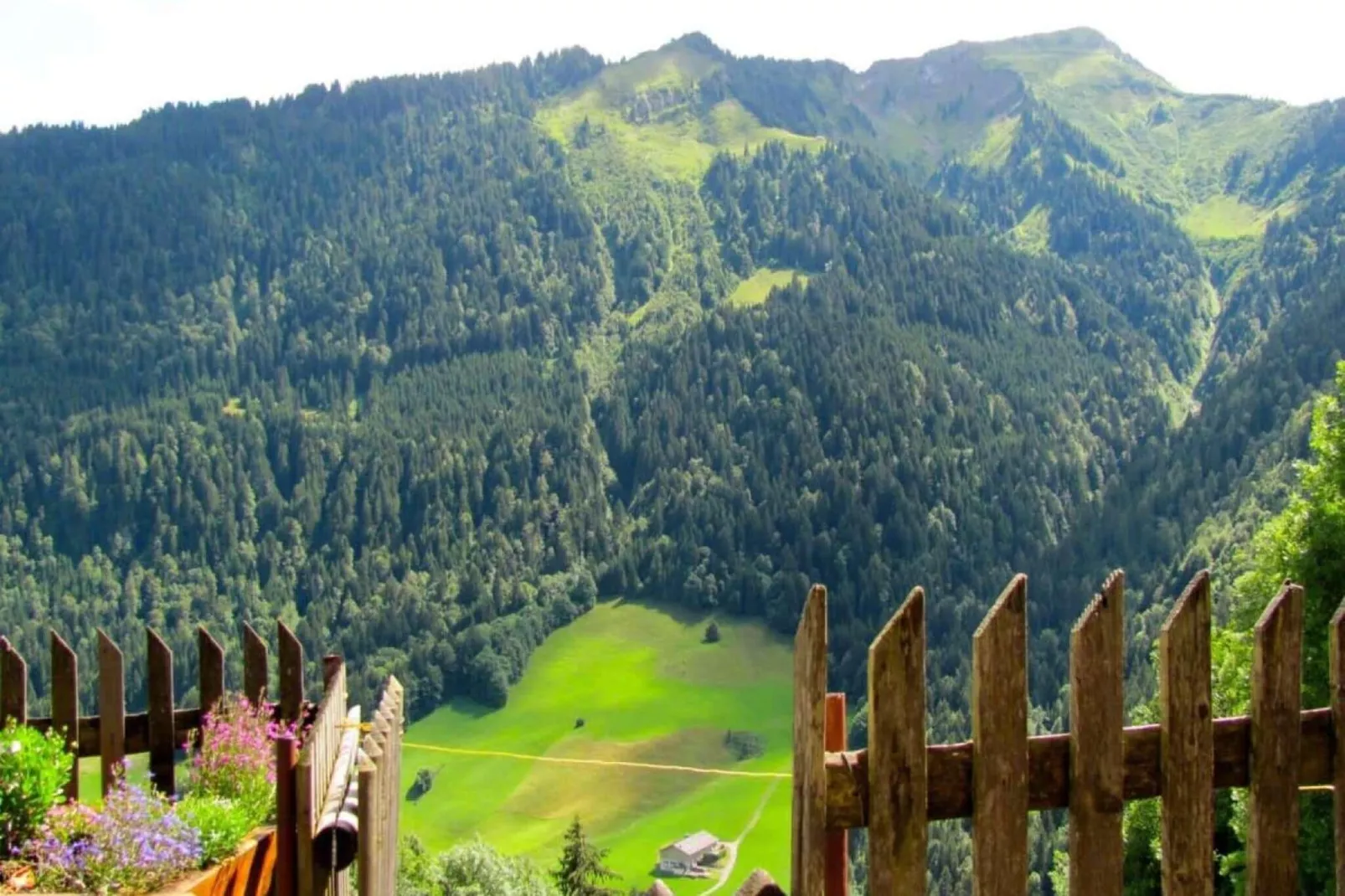 Heidi Chalet-Uitzicht zomer