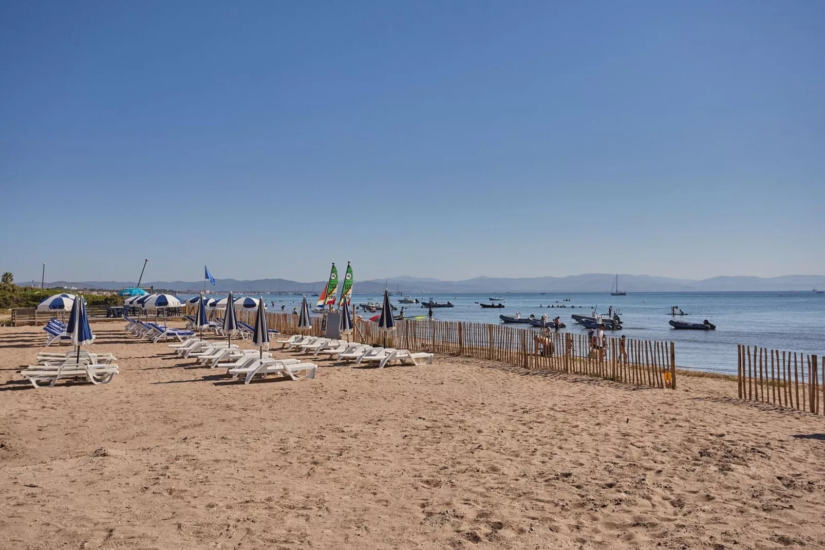 Le Riviera 1-Gebieden zomer 1km