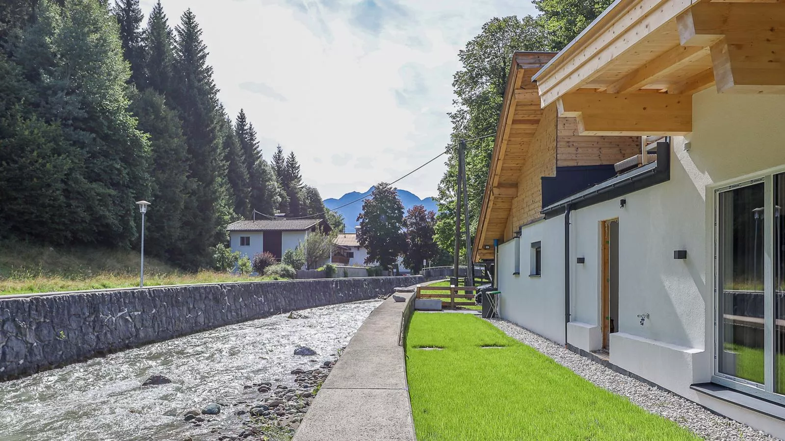 Chalet Hornblick-Tuinen zomer