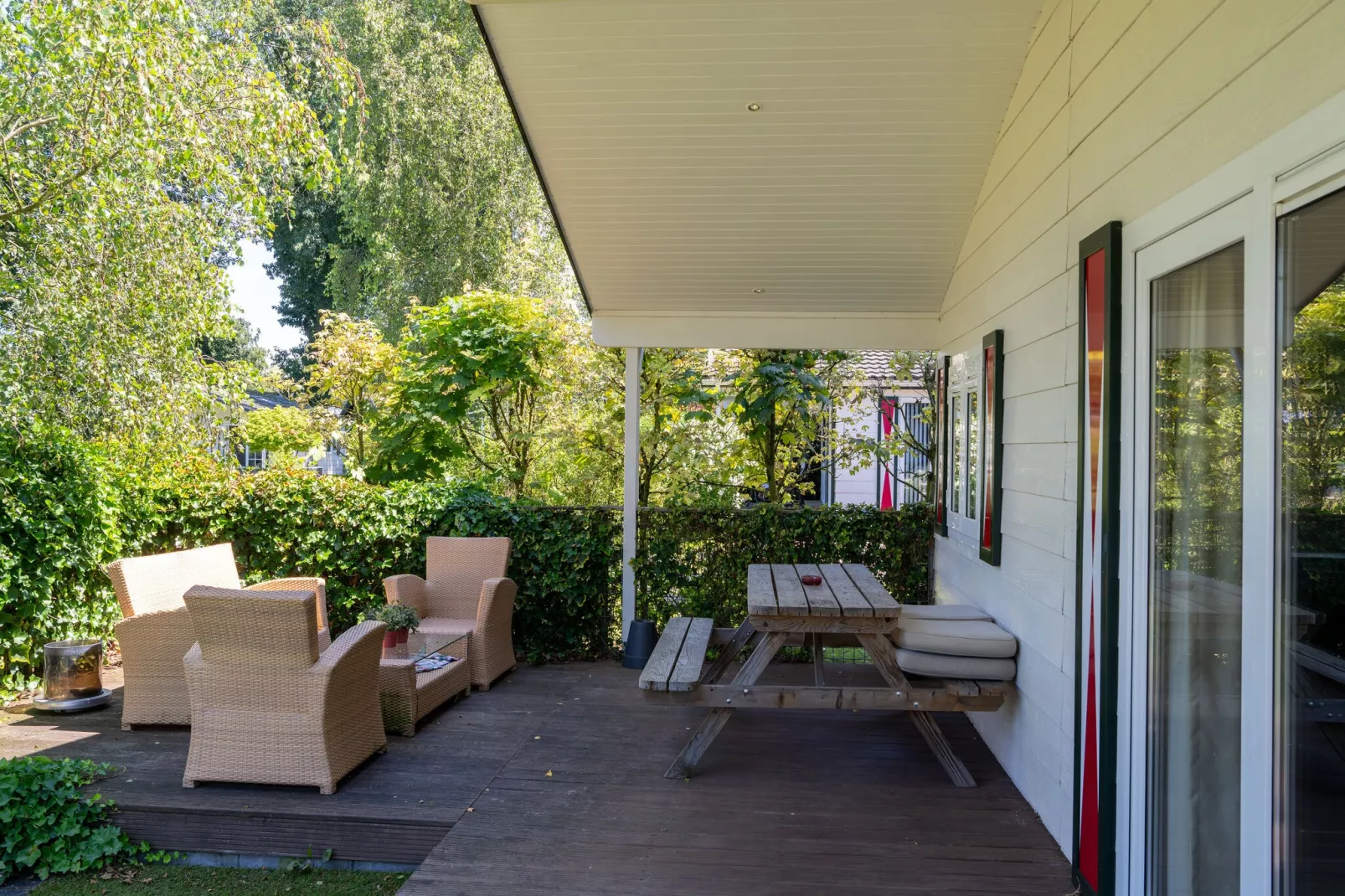 Genieten in Voorthuizen-Terrasbalkon