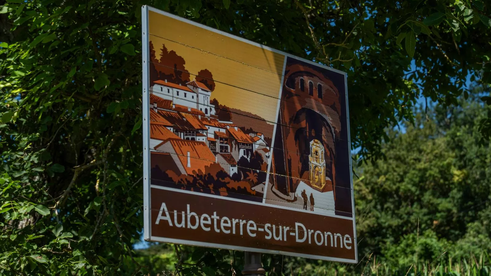 La Maison vers la Coline-Gebieden zomer 5km