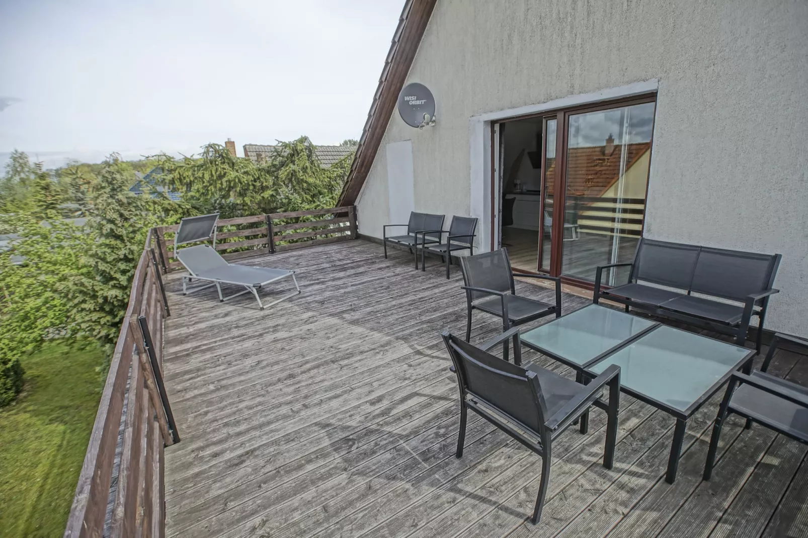 Ferienwohnung mit großer Dachterrasse-Terrasbalkon