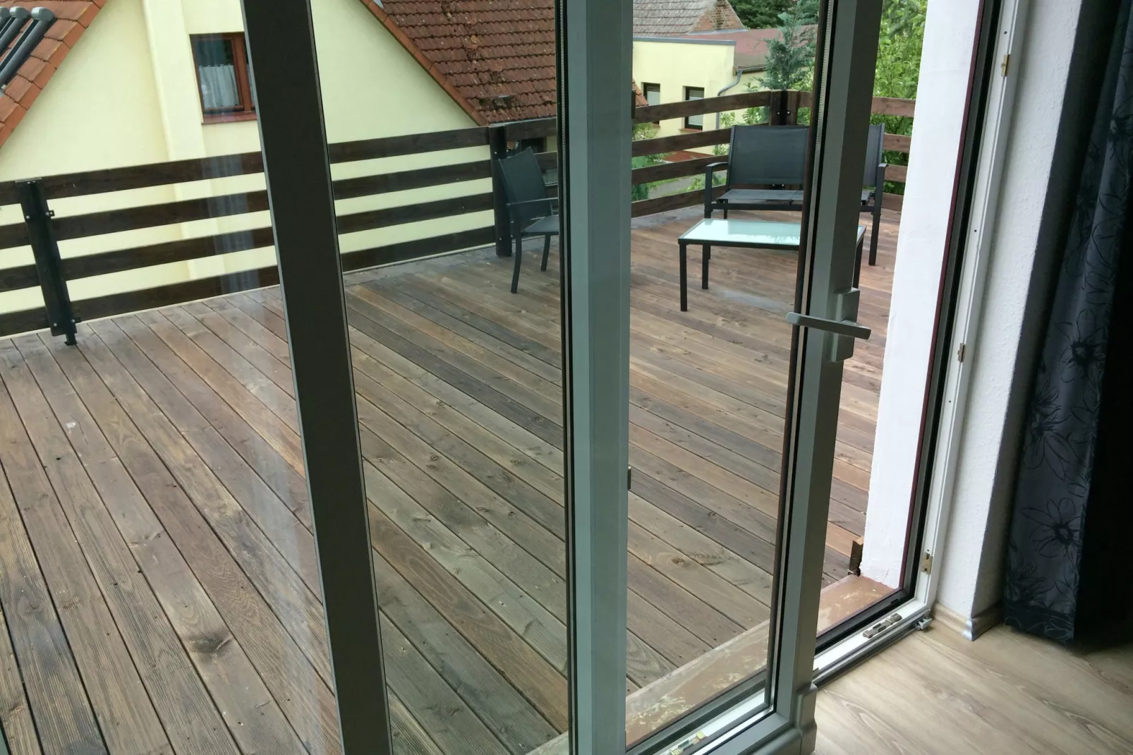 Ferienwohnung mit großer Dachterrasse-Terrasbalkon