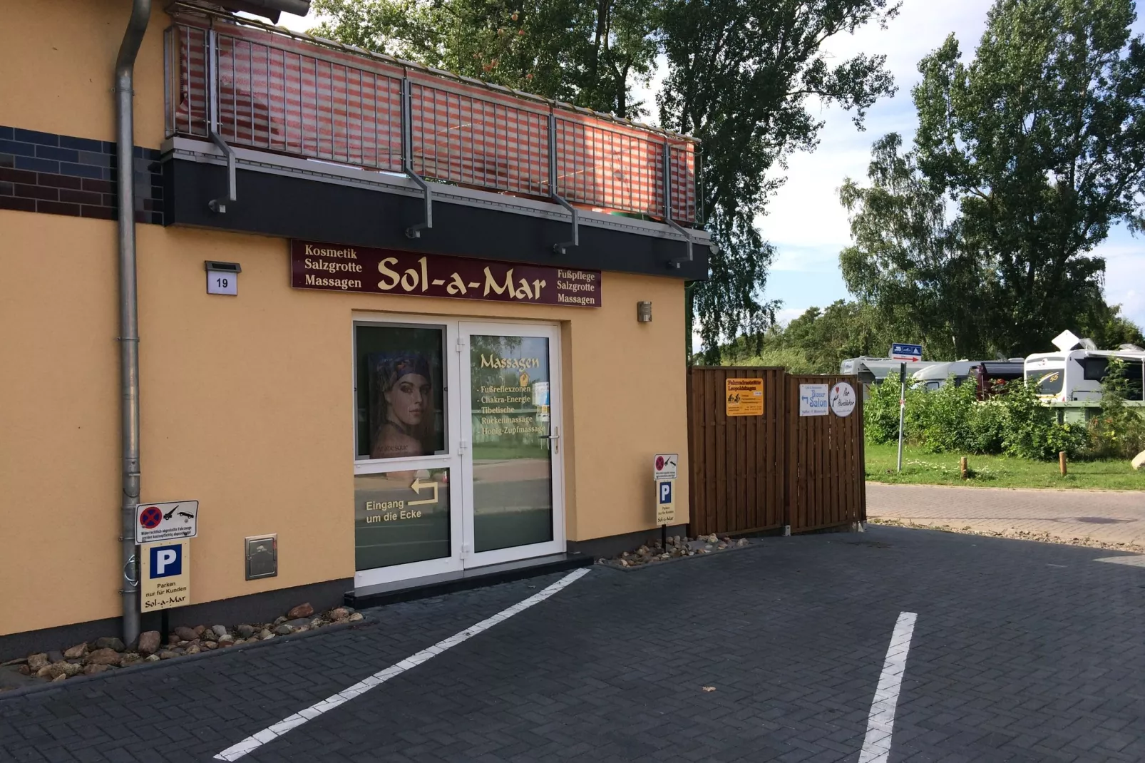 Ferienwohnung mit großer Dachterrasse-Gebieden zomer 20km