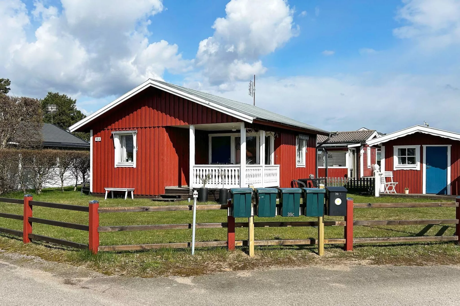 Gezellig huisje met tuin-Buitenlucht