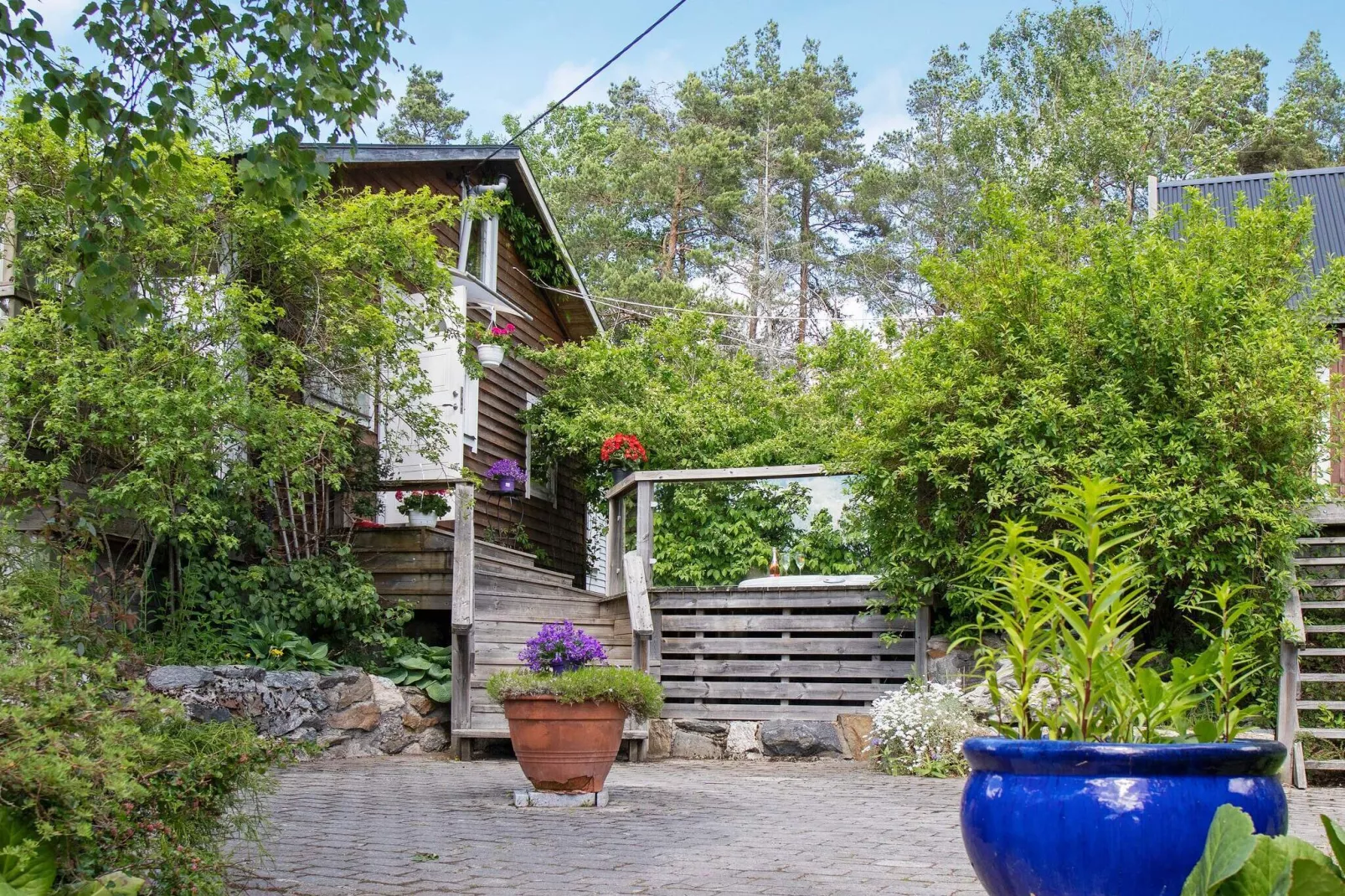 9 persoons vakantie huis in HUDDINGE-Buitenlucht