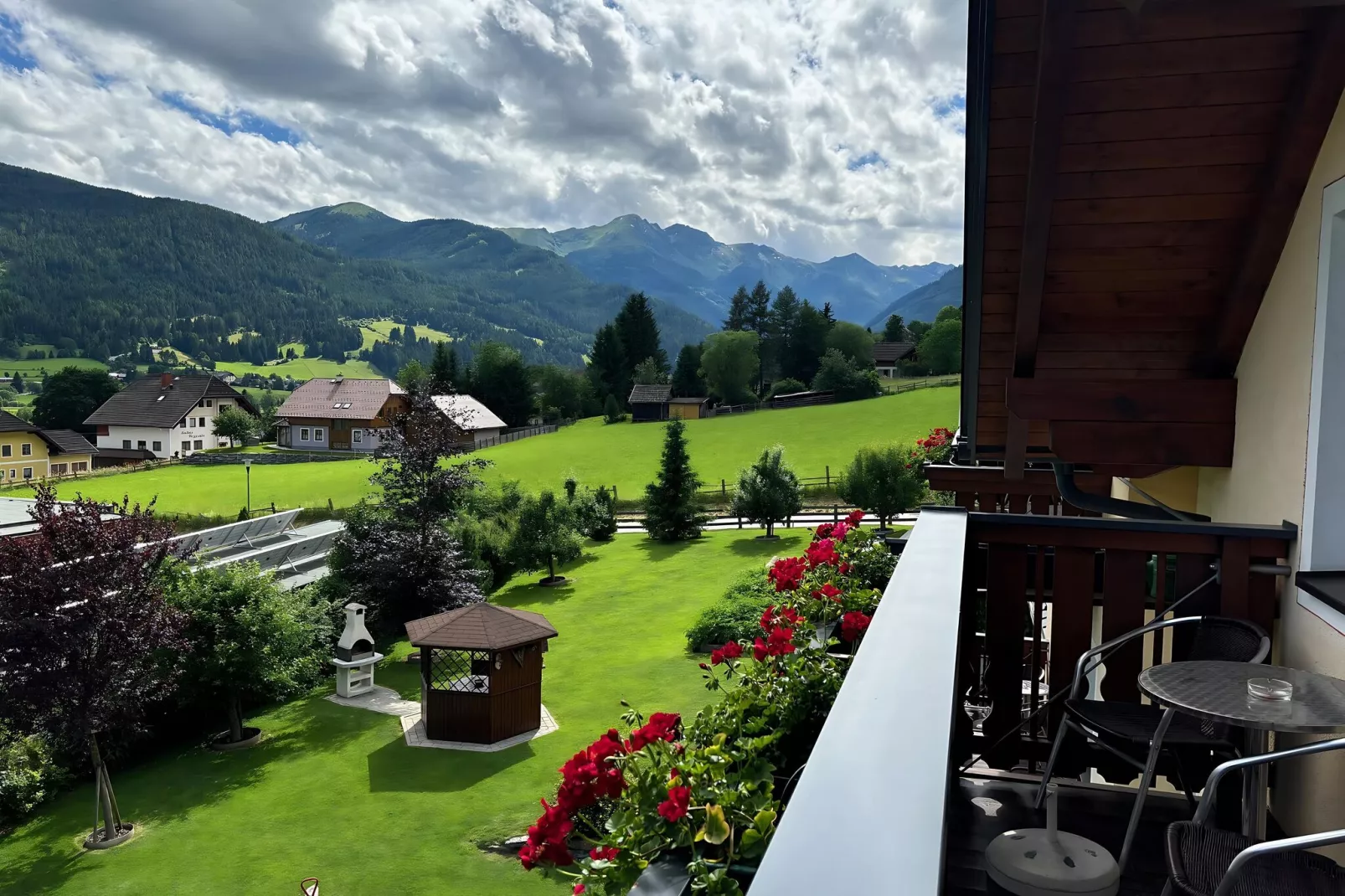 Katschbergblick App 1 und 2-Terrasbalkon