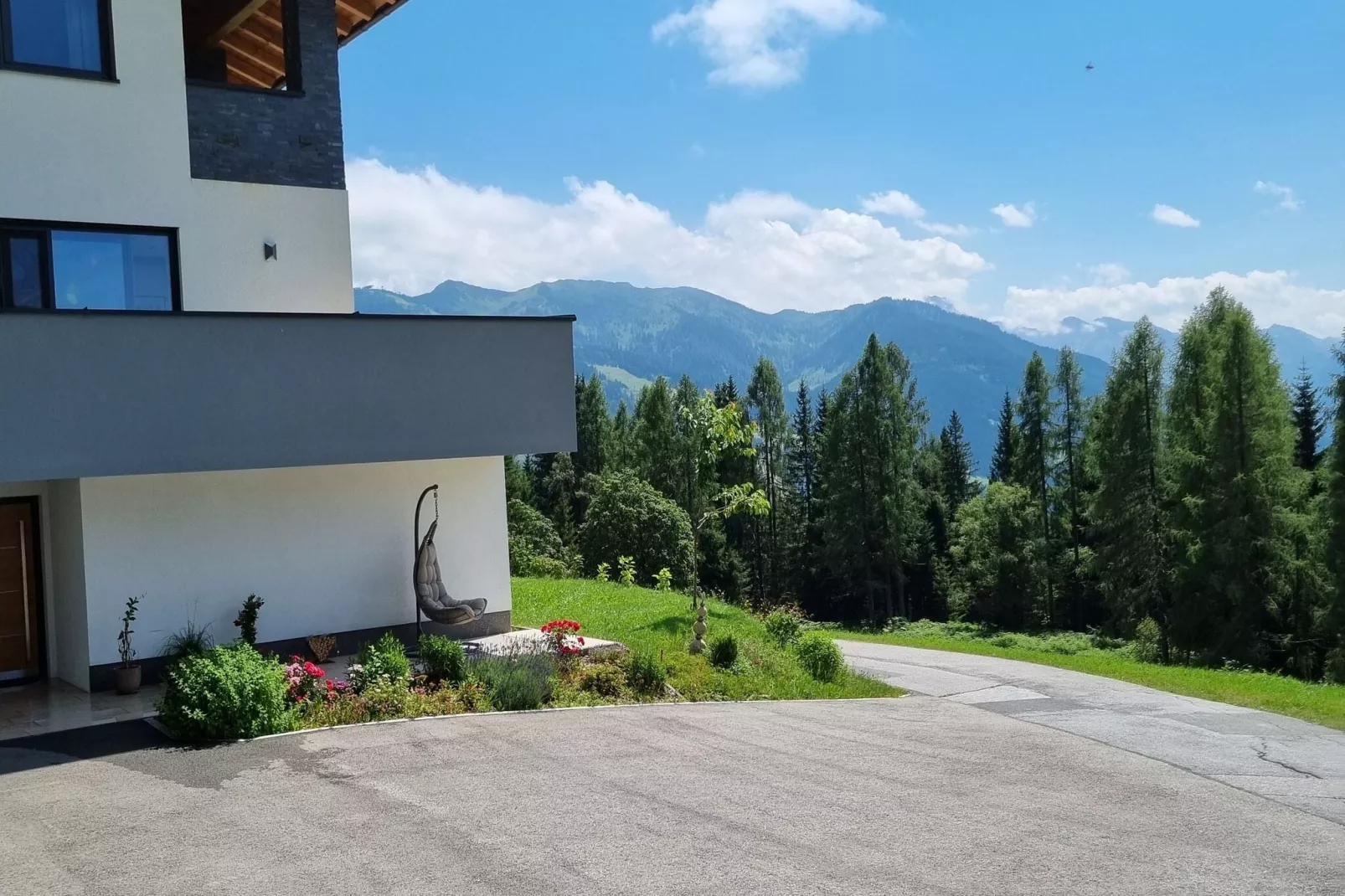 Apartment Bergblick-Buitenkant zomer