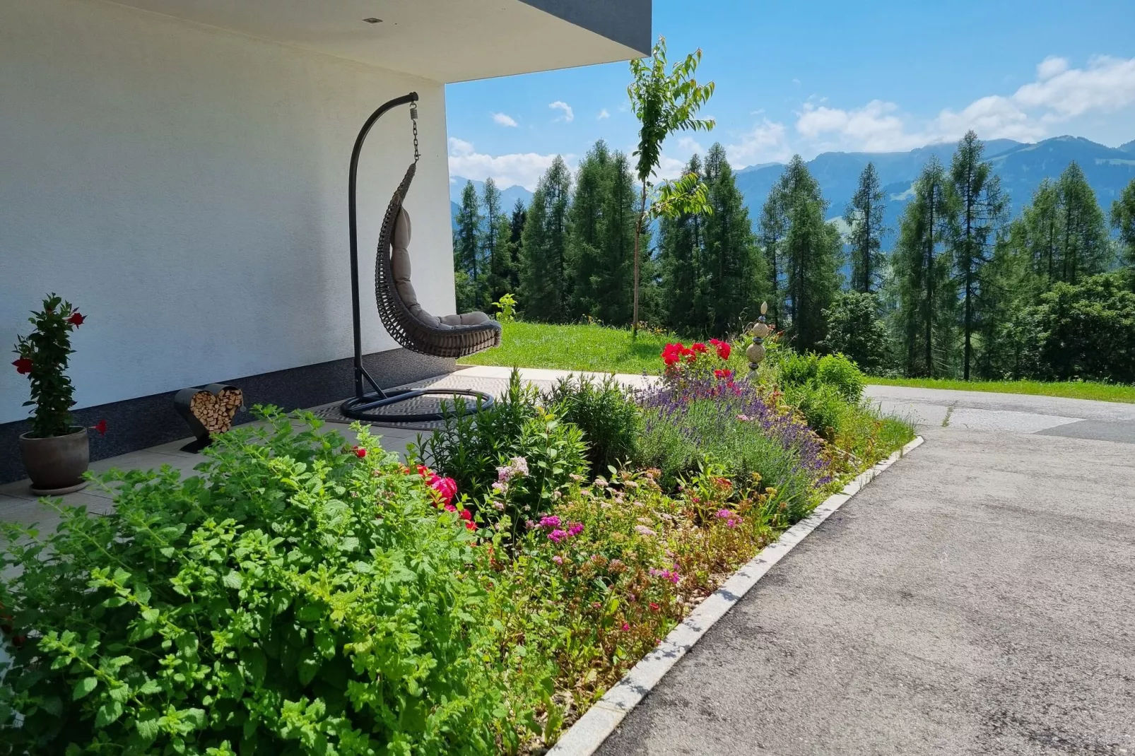 Apartment Bergblick-Terrasbalkon