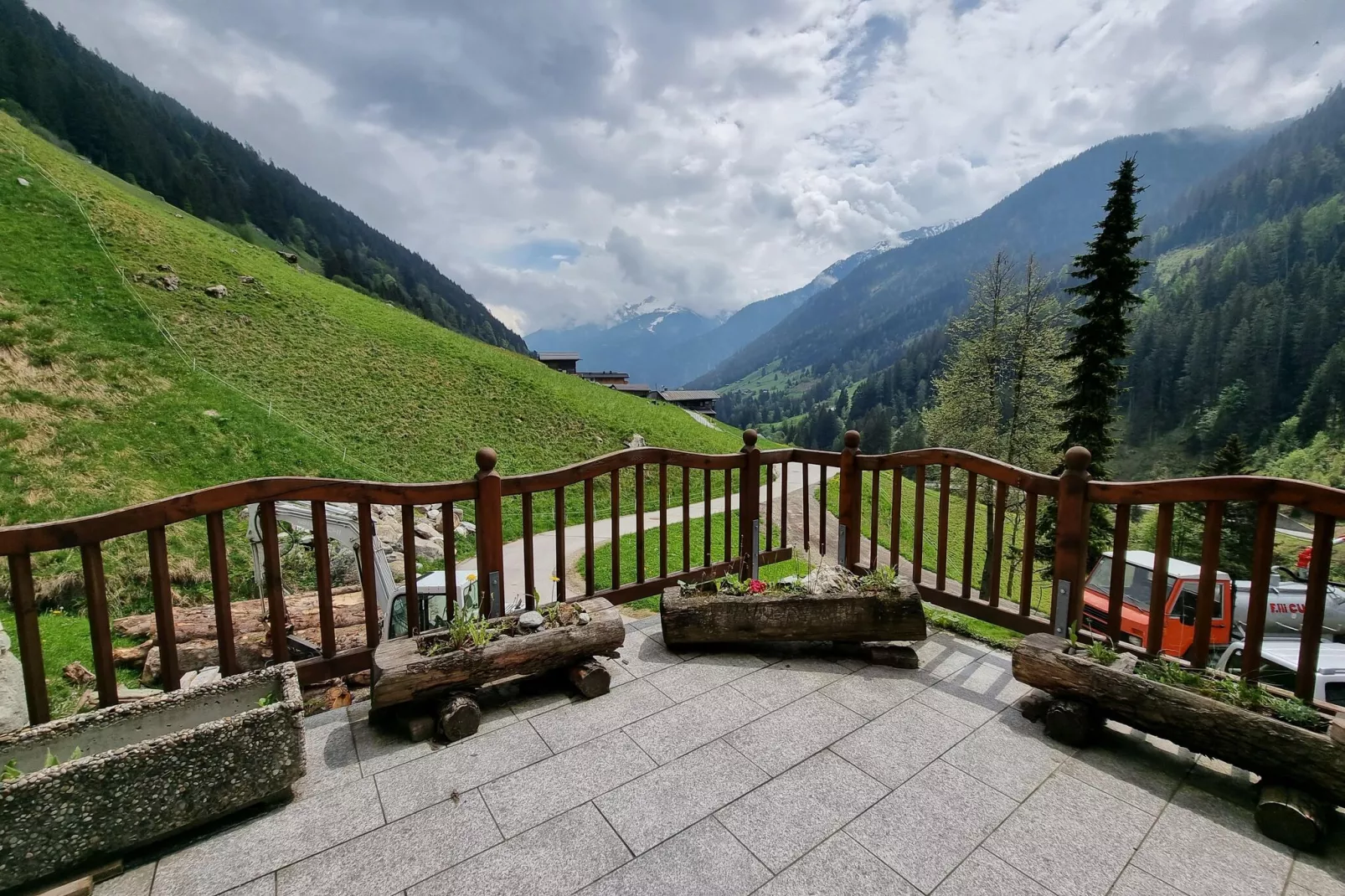 Ferienhaus Enstal-Uitzicht zomer