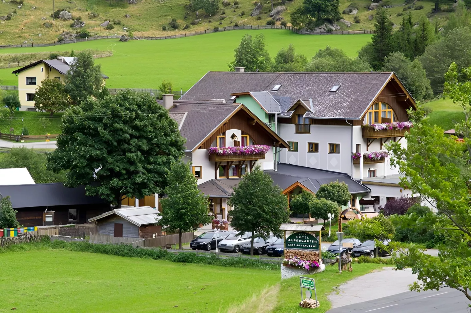 Apartment Adlersruhe-Buitenkant zomer