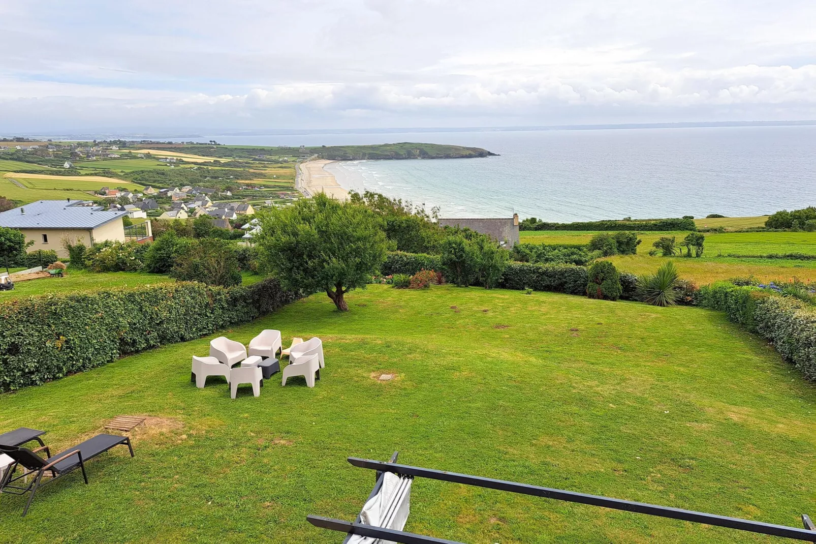 180° Panorama Meerblick Ferienhaus Telgruc-sur-Mer-Uitzicht zomer