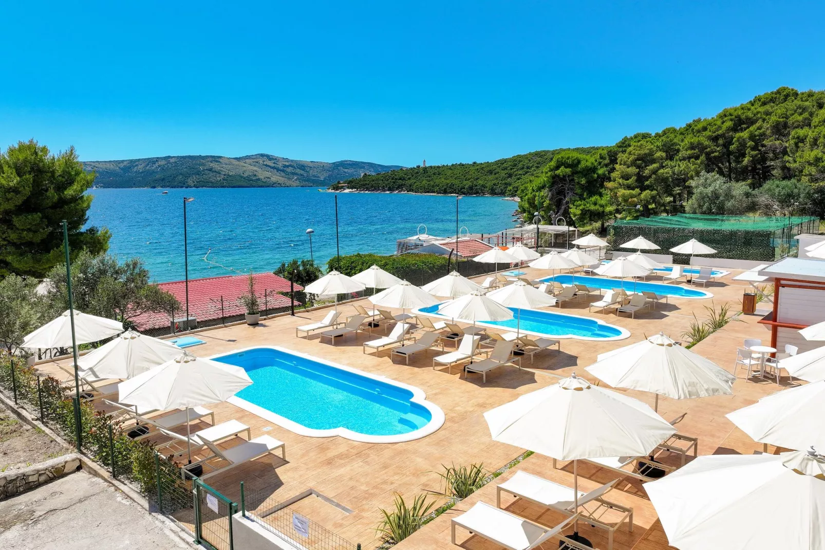 Apartments Medena Trogir - Seget Donji - B4plus1 Superior ca 46 qm für 5 Pers-Parkfaciliteiten