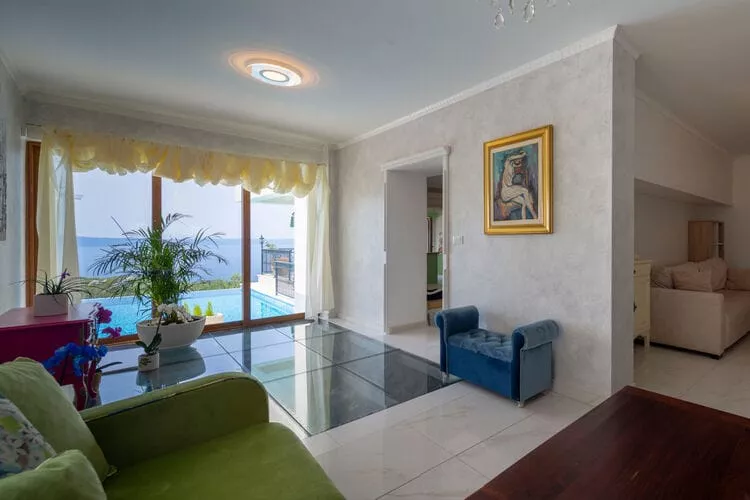 Villa Amare Makarska - E6 circa 150 qm für max 6 Pers-Binnen