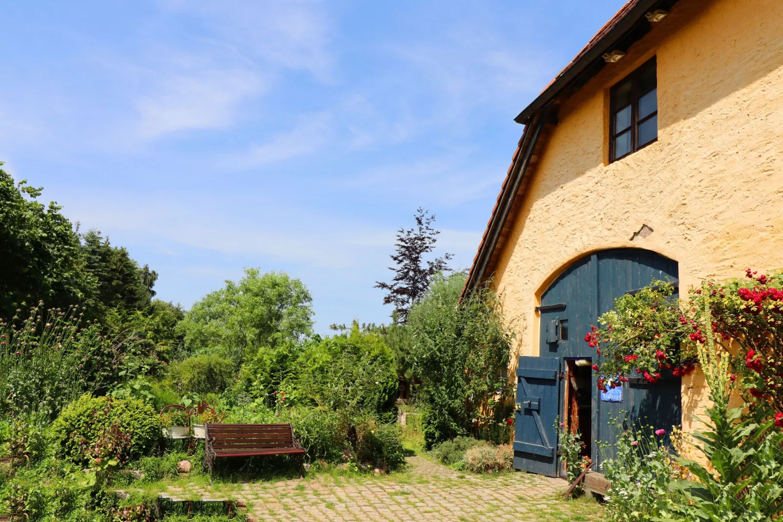 Familienferien mit ganz viel Platz innen und außen XL-Buitenkant zomer