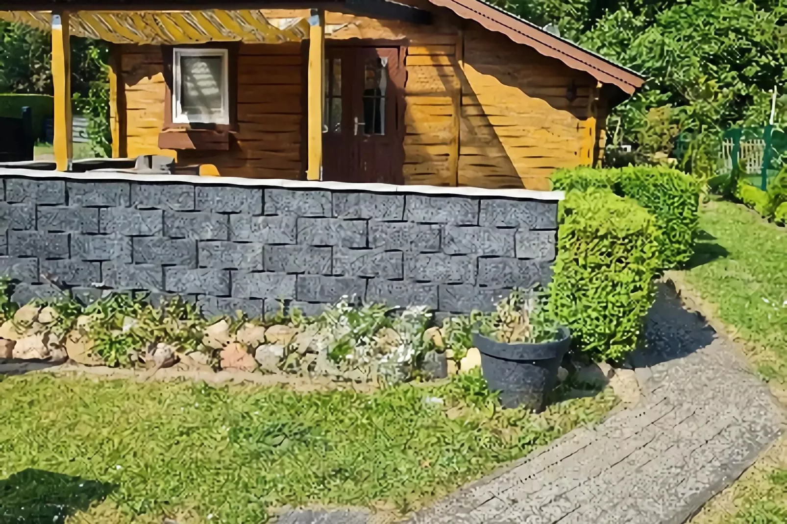 Bungalow Andrea am Salzhaff mit Garten-Buitenkant zomer