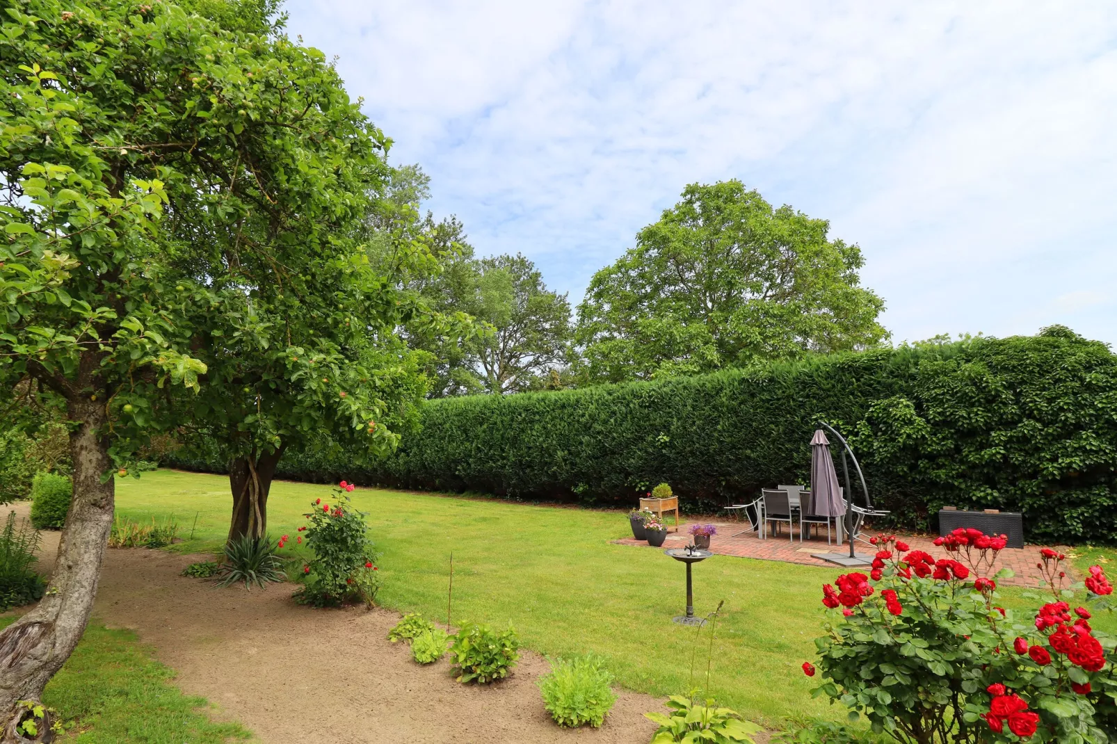 Altes Bauernhaus / Gartenblick-Tuinen zomer