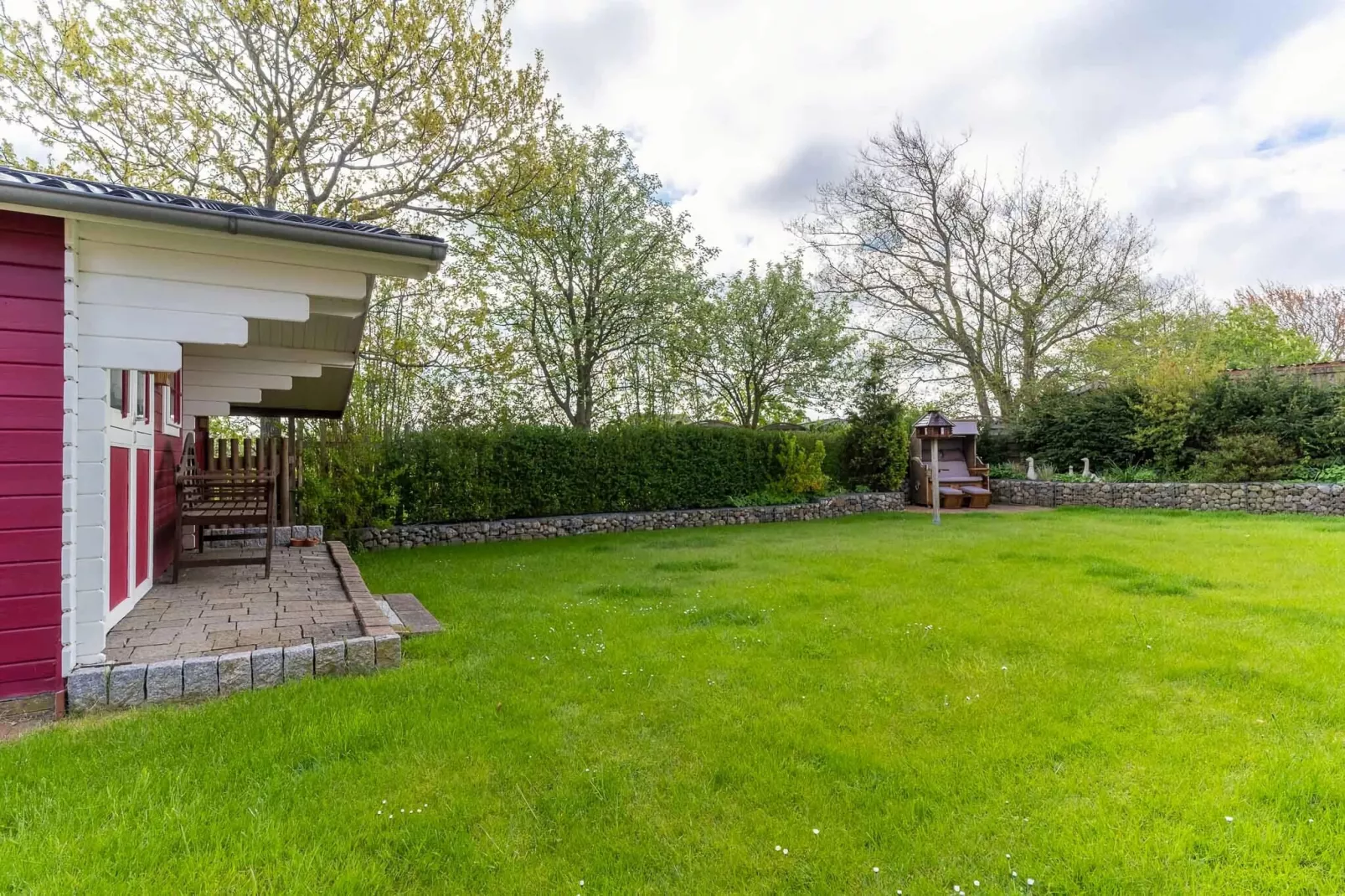 Ferienhaus Sturmschwalbe St Peter-Ording-Tuinen zomer