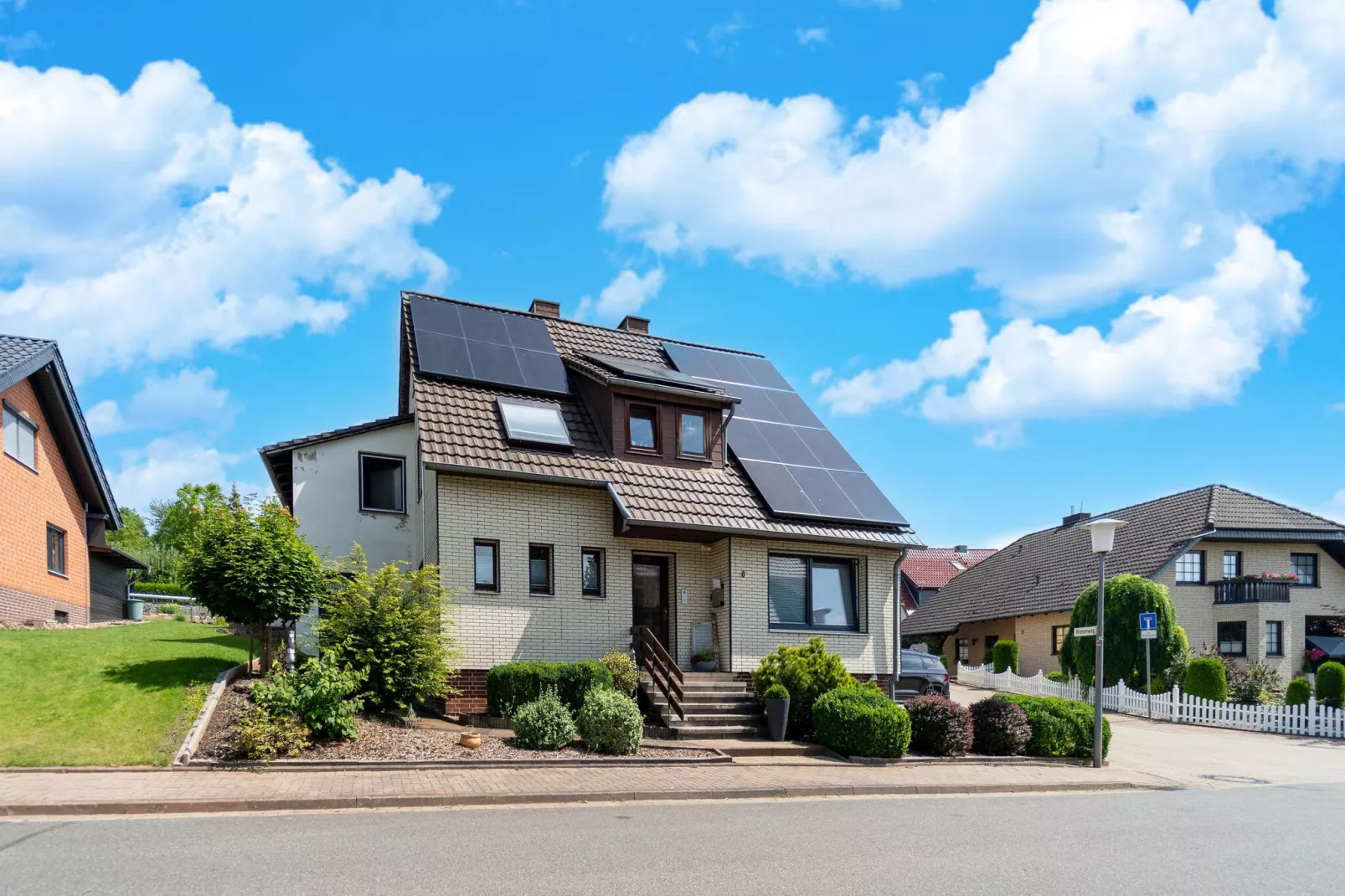 Modern appartement met zwembad in de Harz-Buitenkant zomer