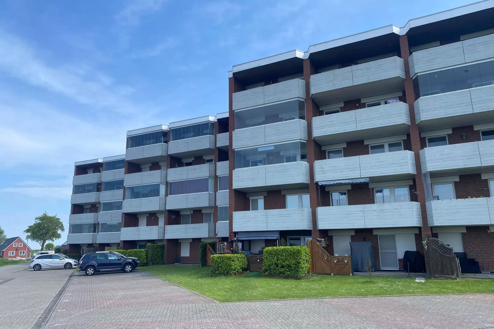 Ferienwohnung Tiefblick-Buitenkant zomer