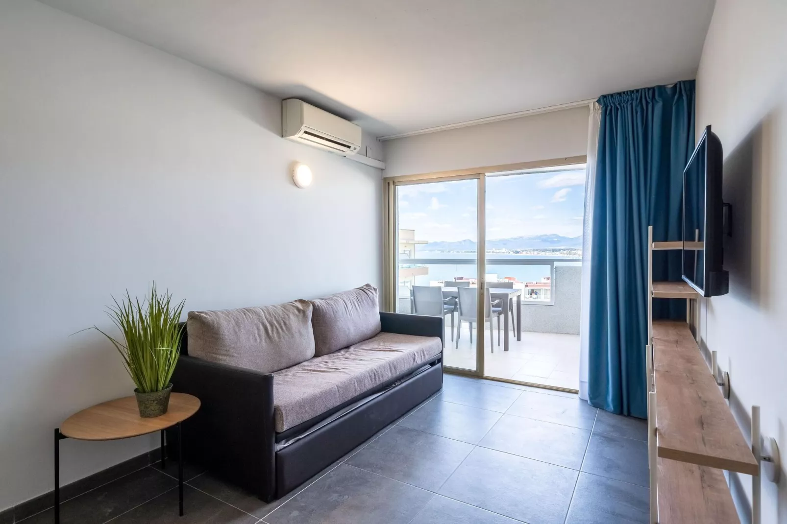 BLUE BEACH Apartments-Woonkamer