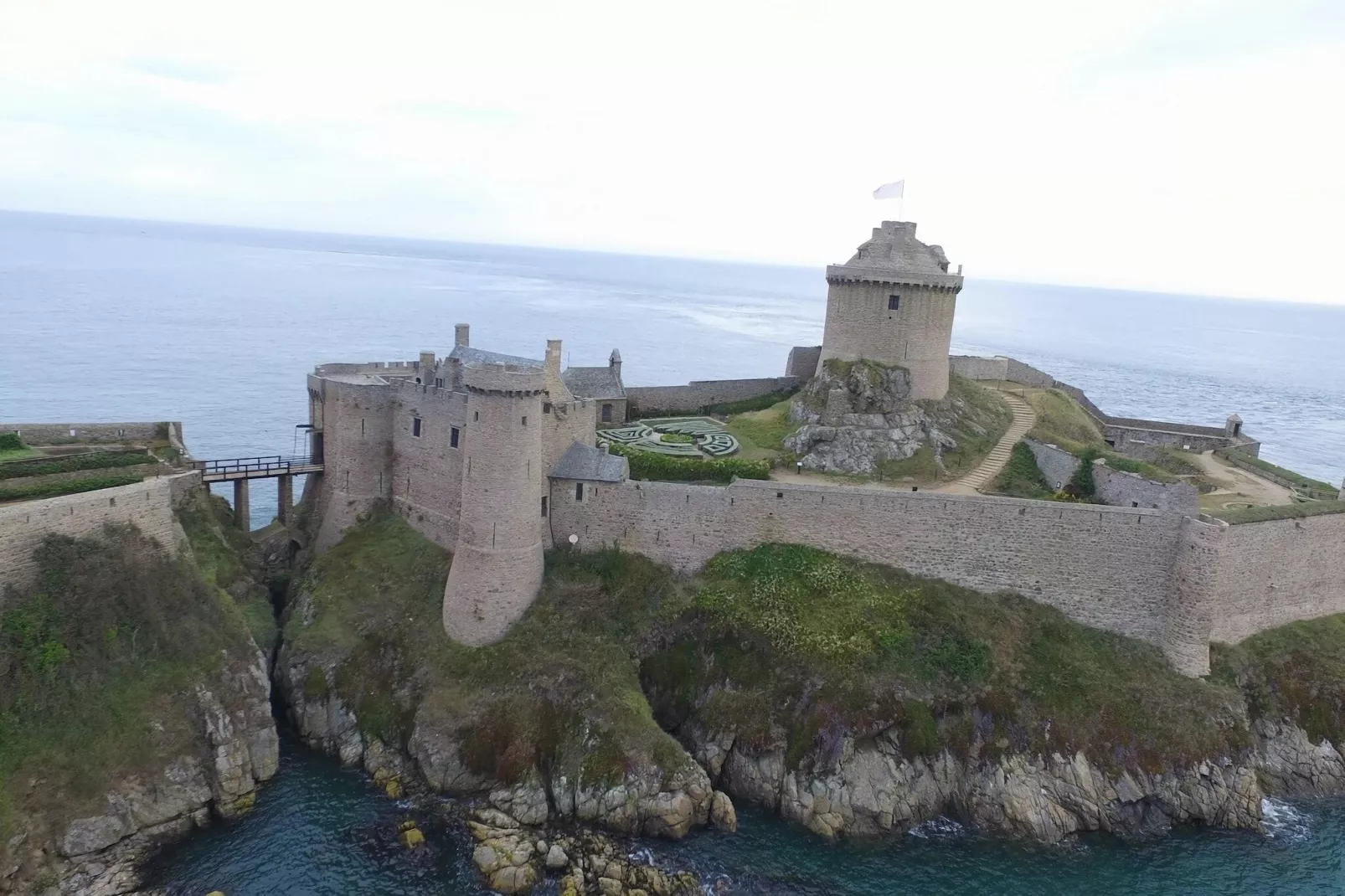 La Côte d'Emeraude St Cast-le-Guildo - Gîte 2pc 5 pers et  1 bébé VUE MER-Gebieden zomer 20km