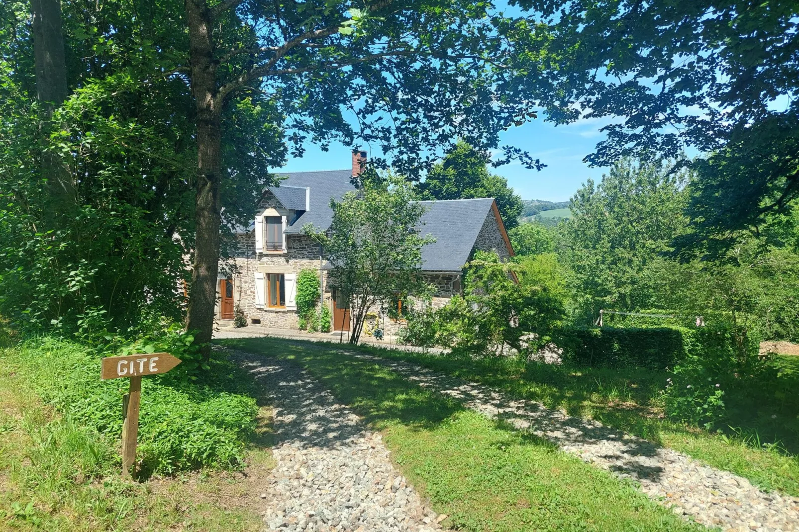 Maison de vacances Sussac-Tuinen zomer