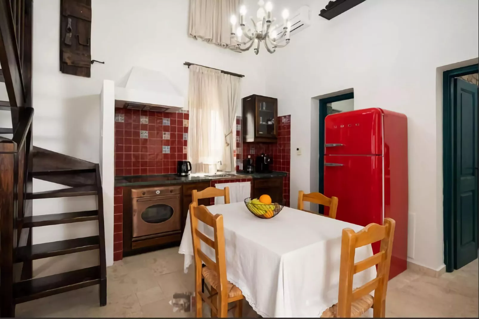 Orelia Cretan Villa I 4 persons-Eetkamer