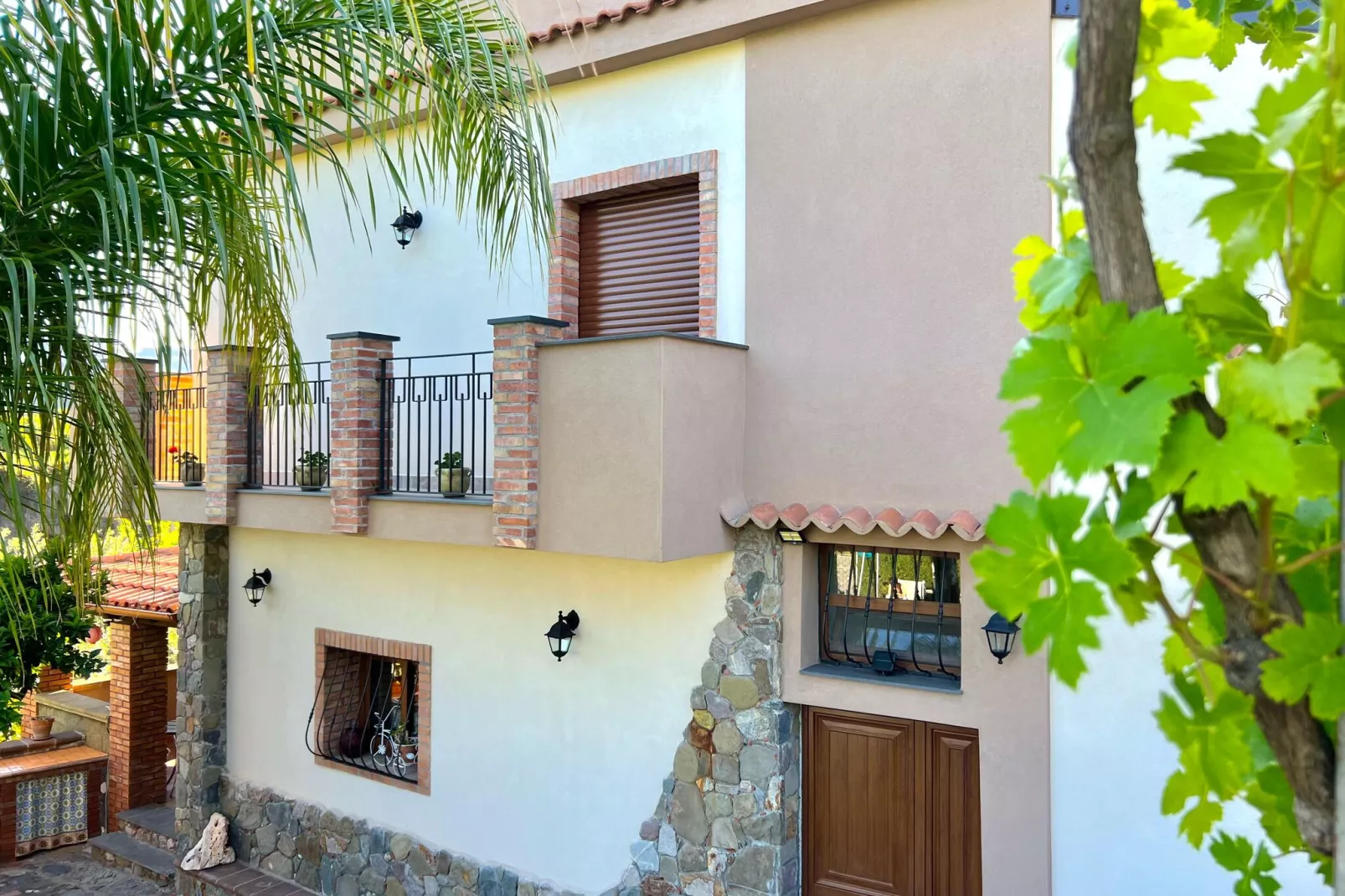 Holiday home, Francavilla di Sicilia-Villa Elios-Buitenkant zomer