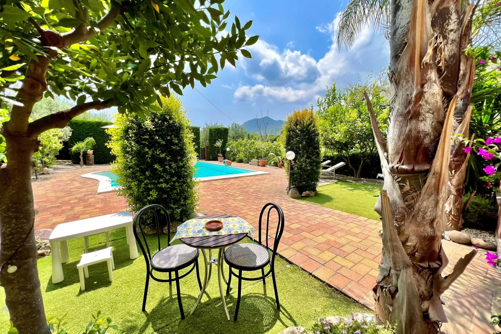 Holiday home, Francavilla di Sicilia-Villa Elios-Tuinen zomer