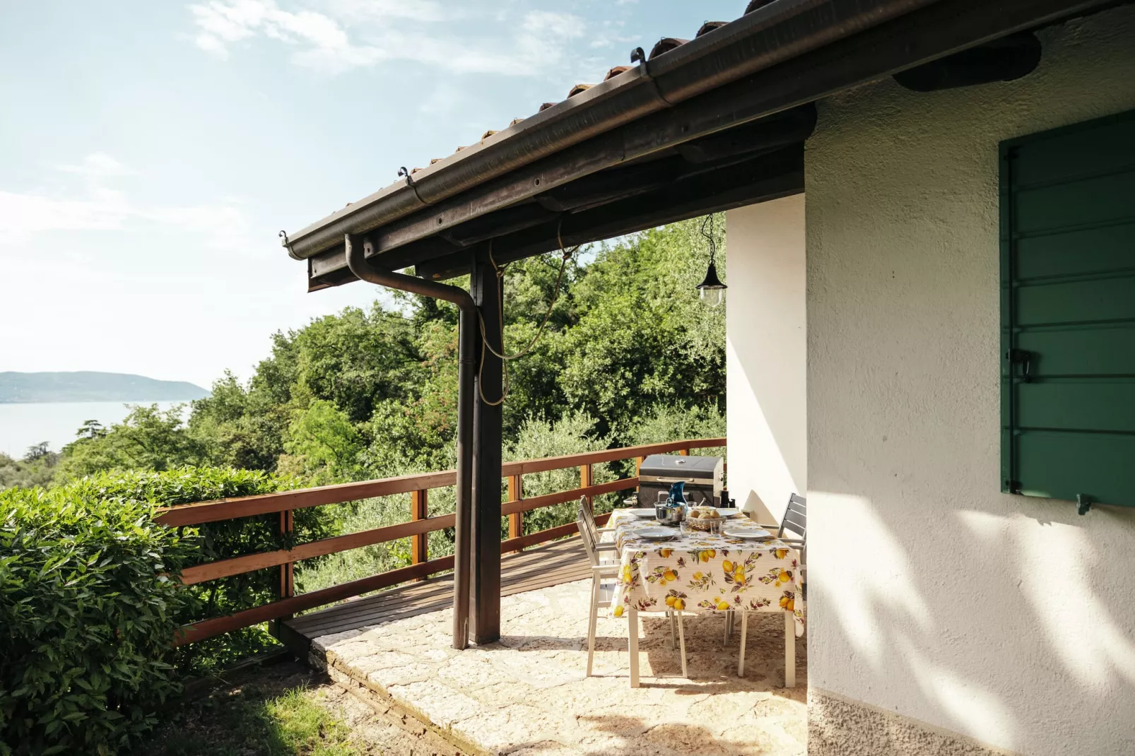 Ferienhaus Casa del Capitano in Gargnano-Buitenkant zomer