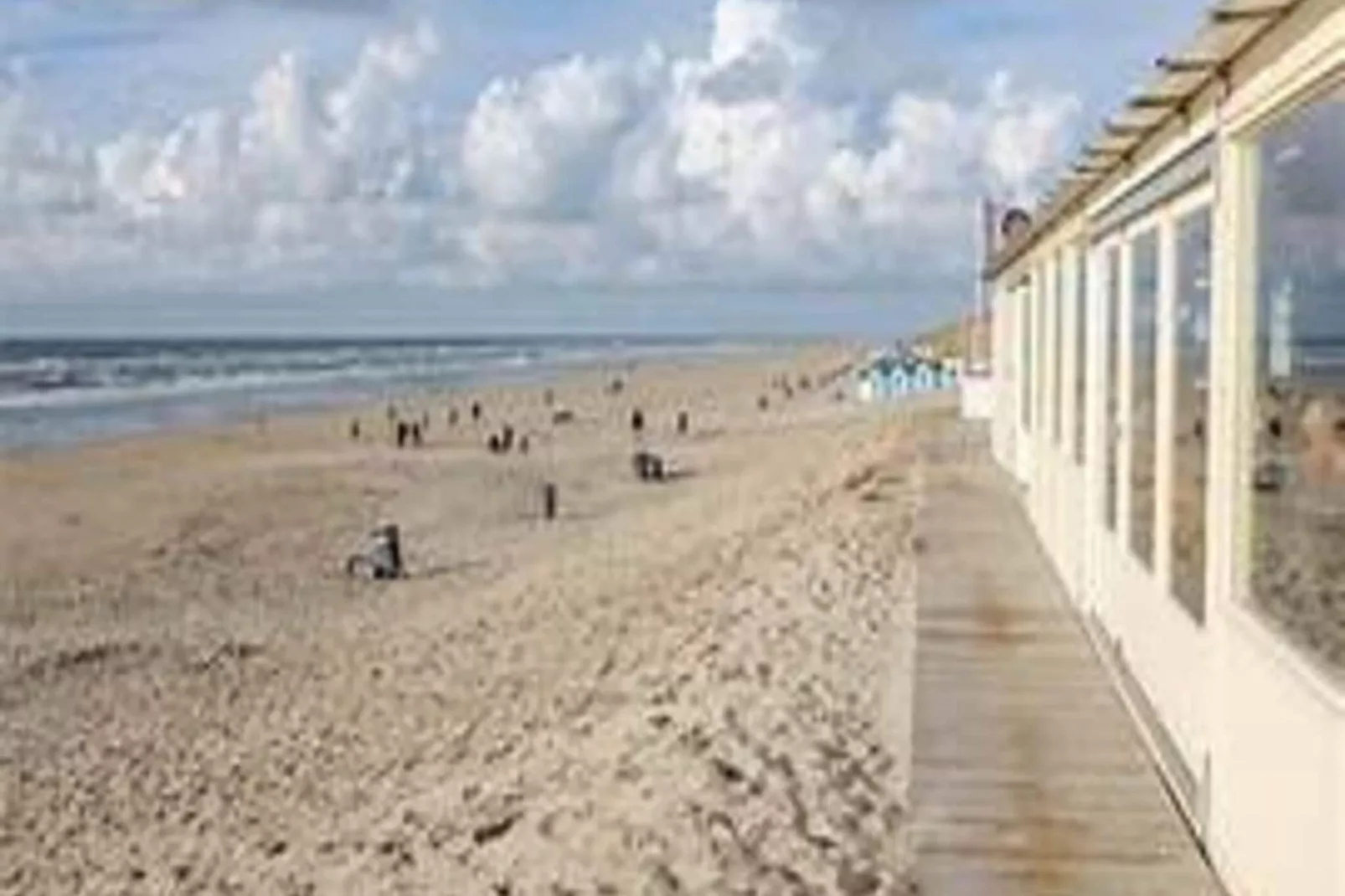 Strandhuys Mossel-Buitenkant zomer